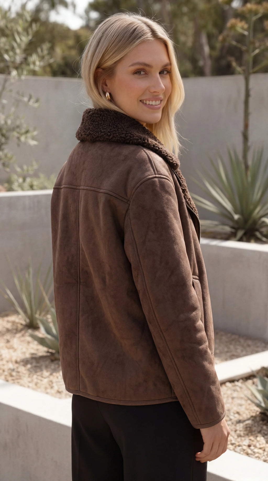 Women's Sherpa Lined Asymmetric Button-Up Jacket With Pockets