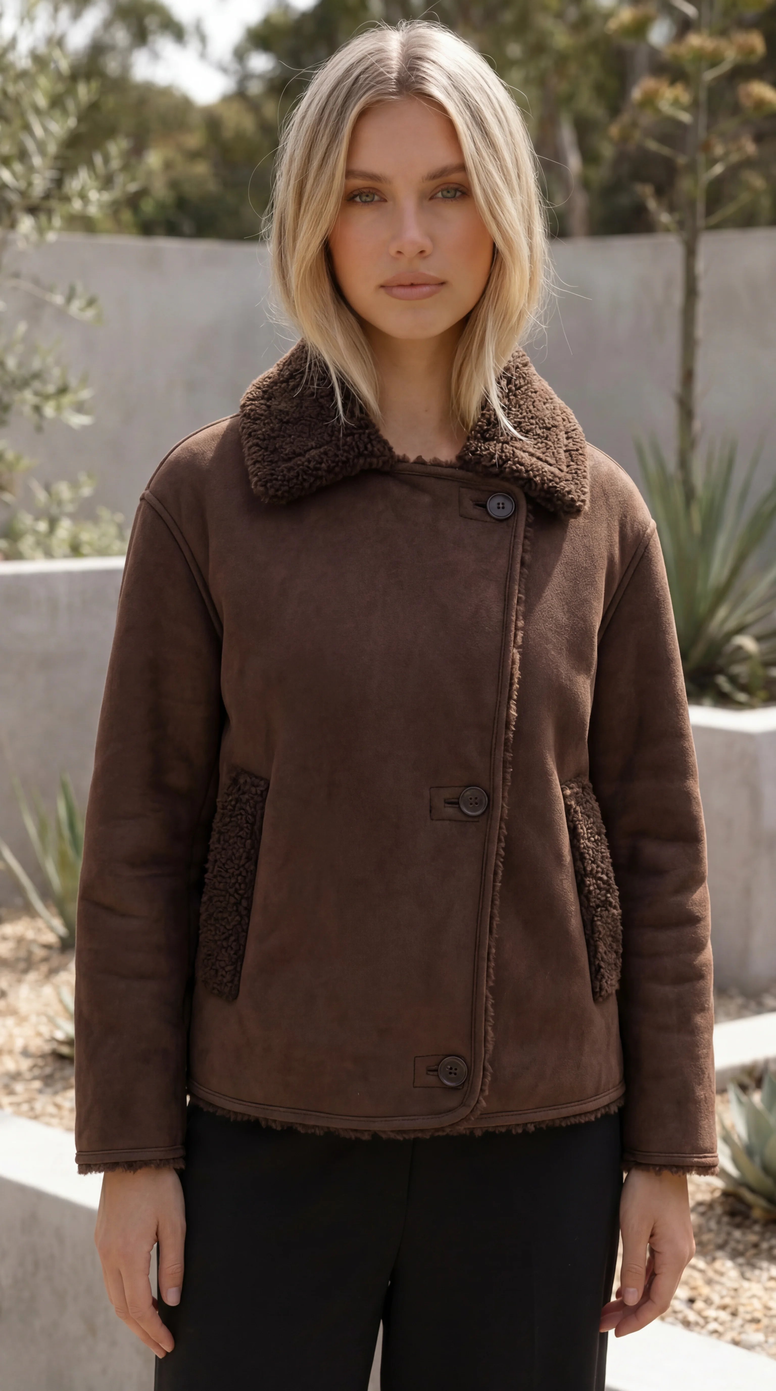 Women's Sherpa Lined Asymmetric Button-Up Jacket With Pockets
