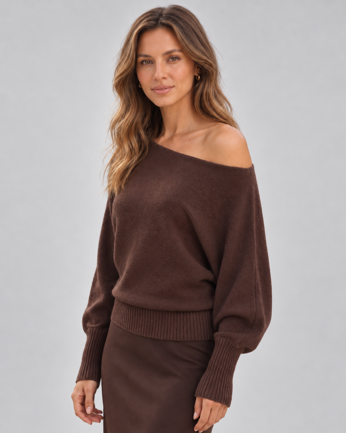 Women's Off-Shoulder Knit Jumper with Asymmetric Hem