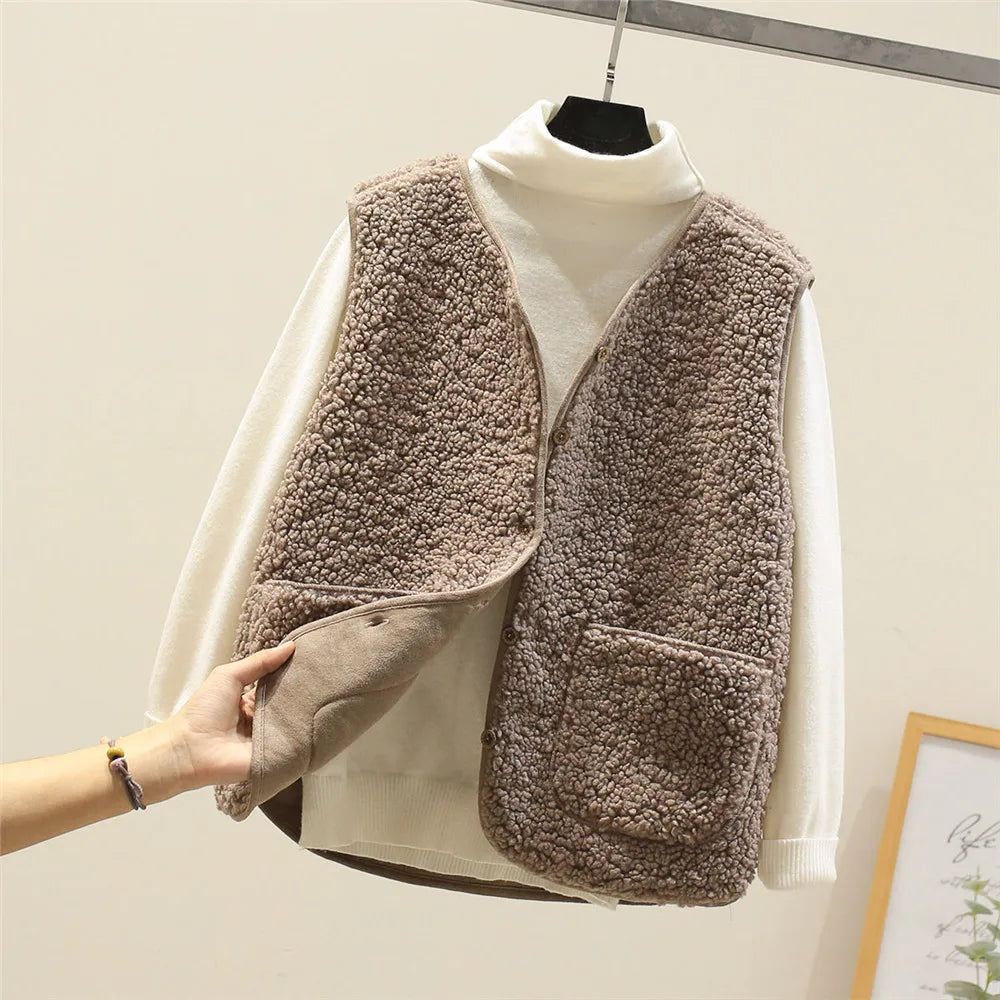 Women's Sherpa Fleece Gilet with Button Front and Pockets
