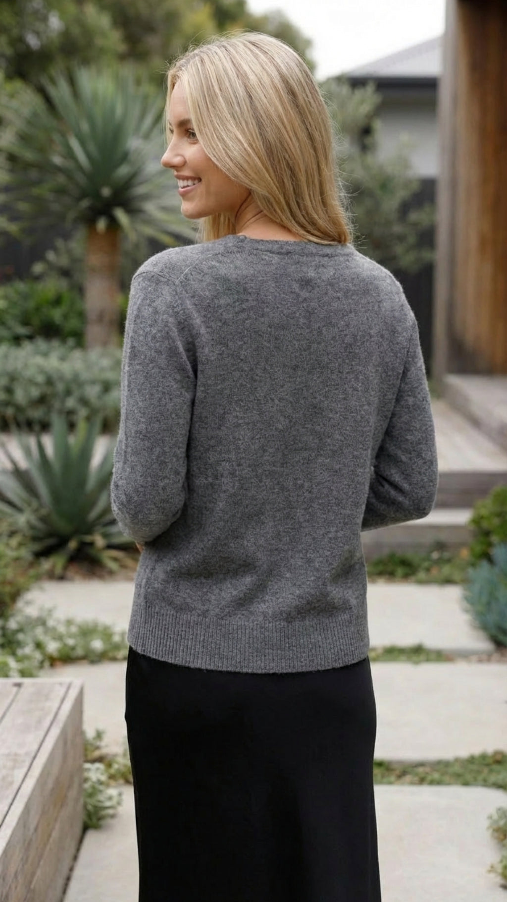 Women’s V-Neck Button-Up Knit Cardigan with Long Sleeves