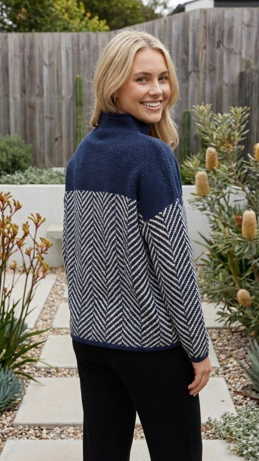 Women's High Neck Patterned Knitted Jumper