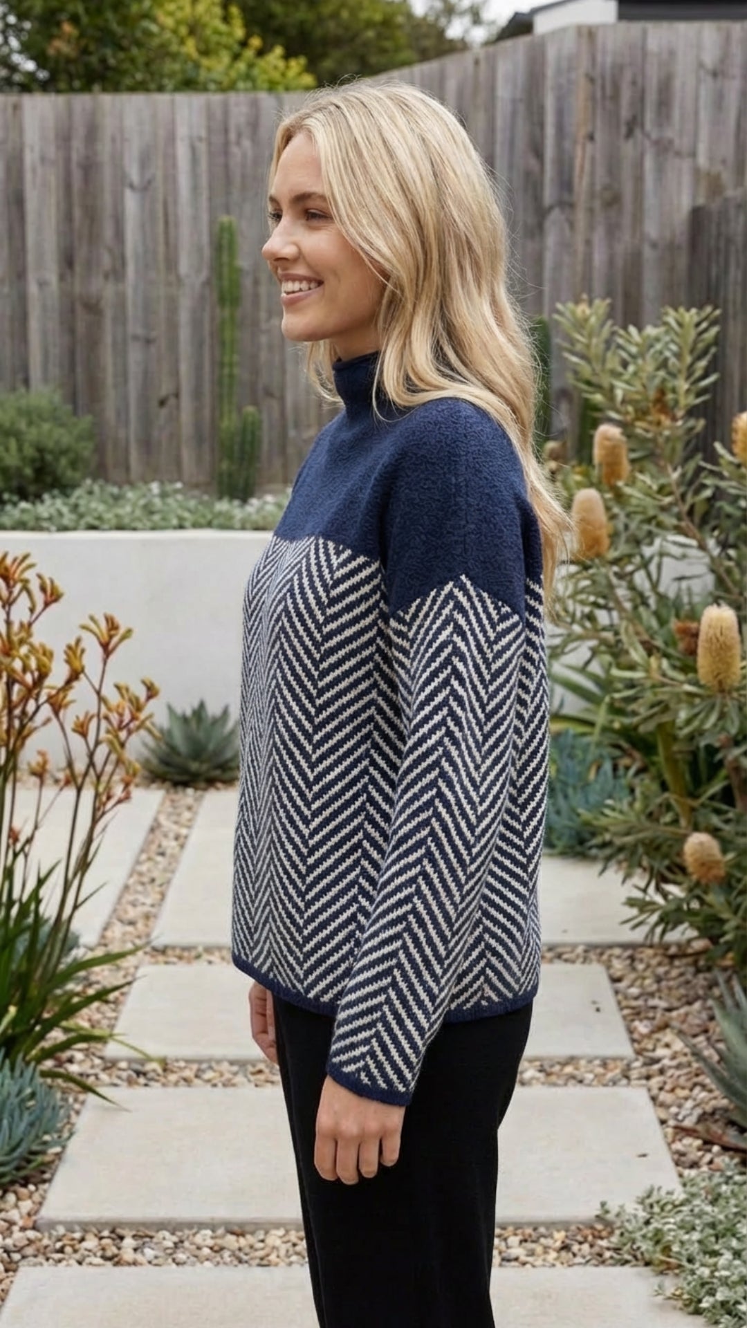 Women's High Neck Patterned Knitted Jumper