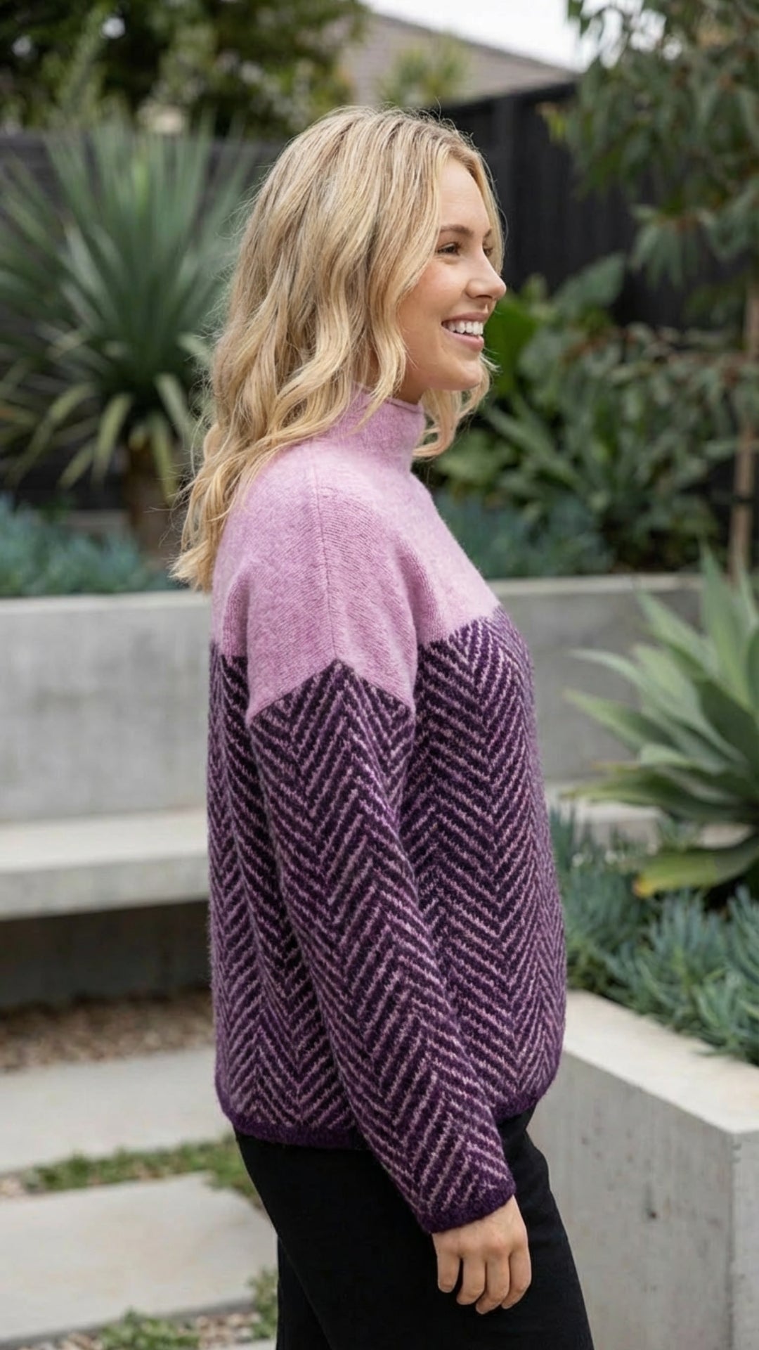 Women's High Neck Patterned Knitted Jumper