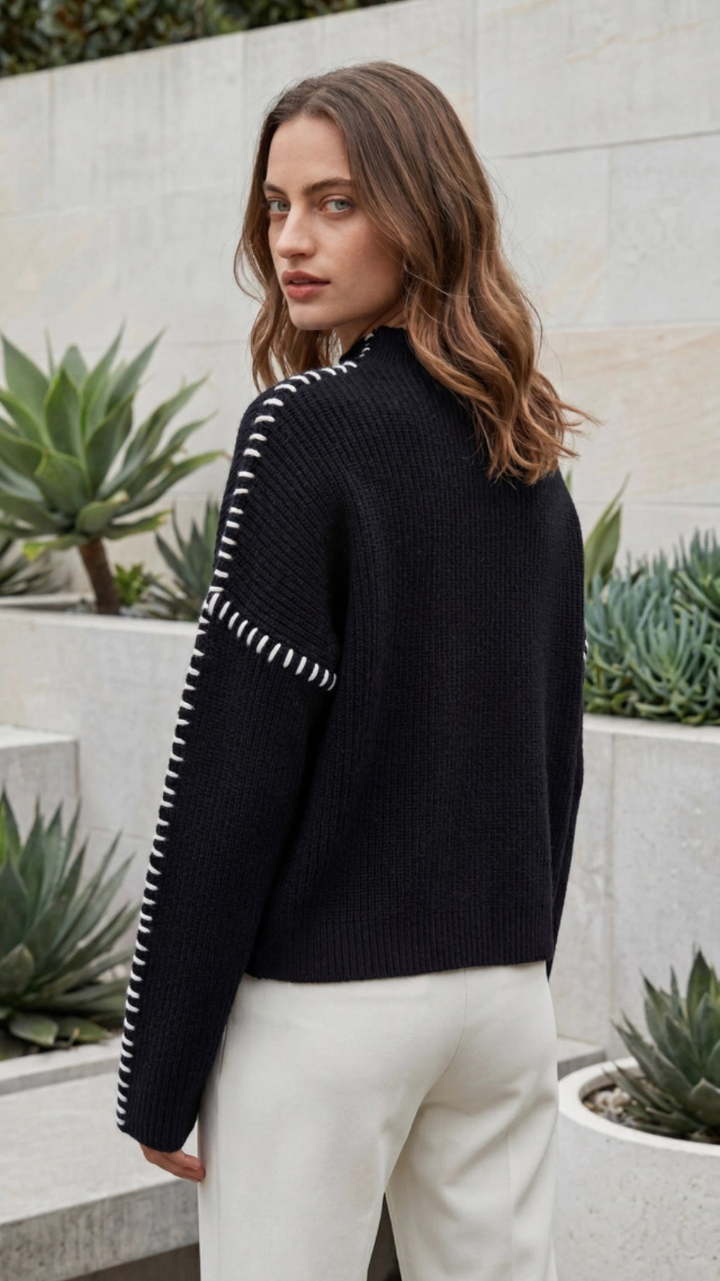 Women’s Oversized Mock Neck Knit Sweater