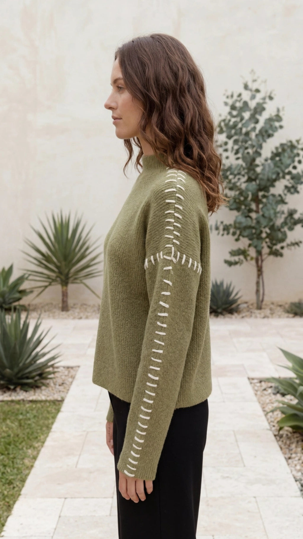 Women’s Oversized Mock Neck Knit Sweater