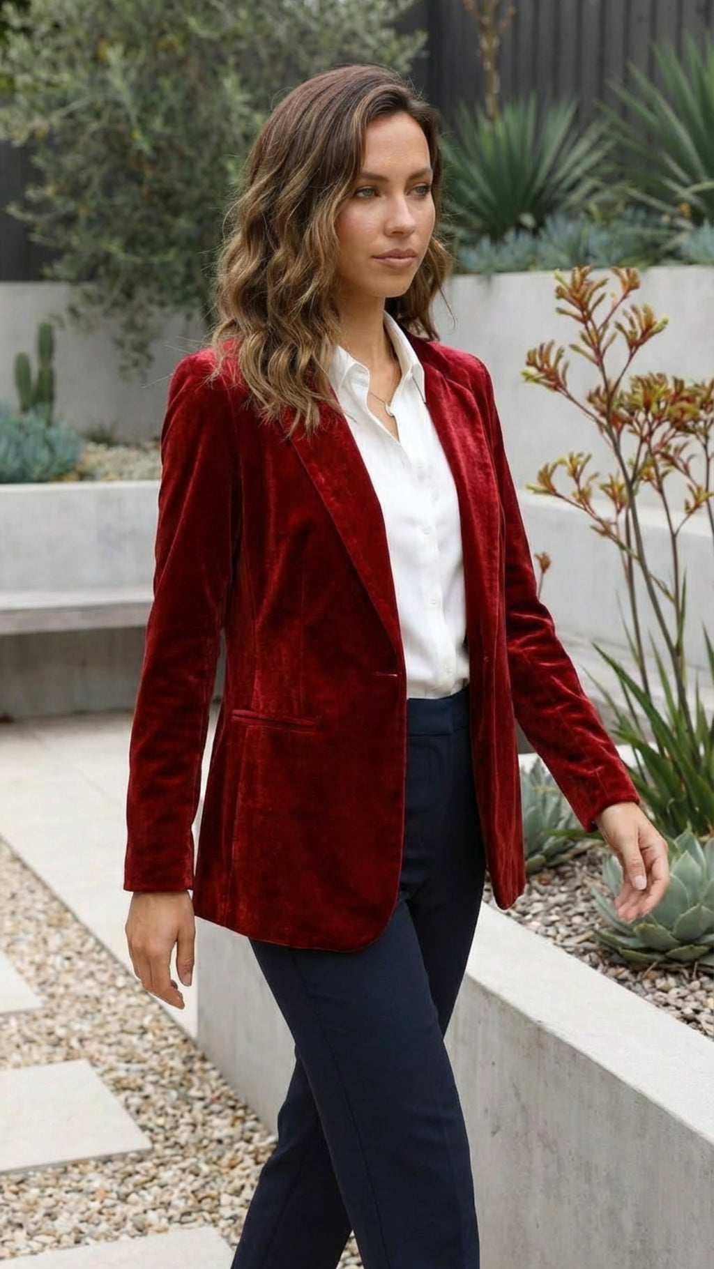 Women's Single Breasted Fitted Blazer