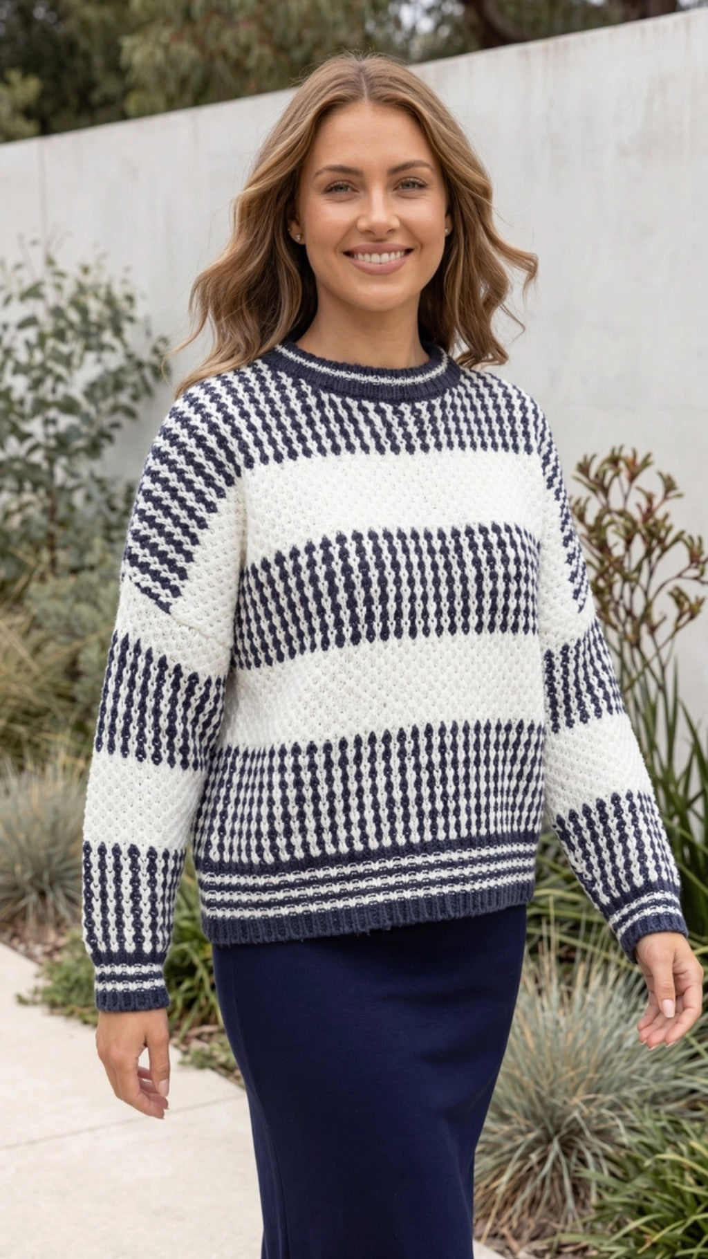 Women's Striped Knit Sweater Pullover with Crew Neck