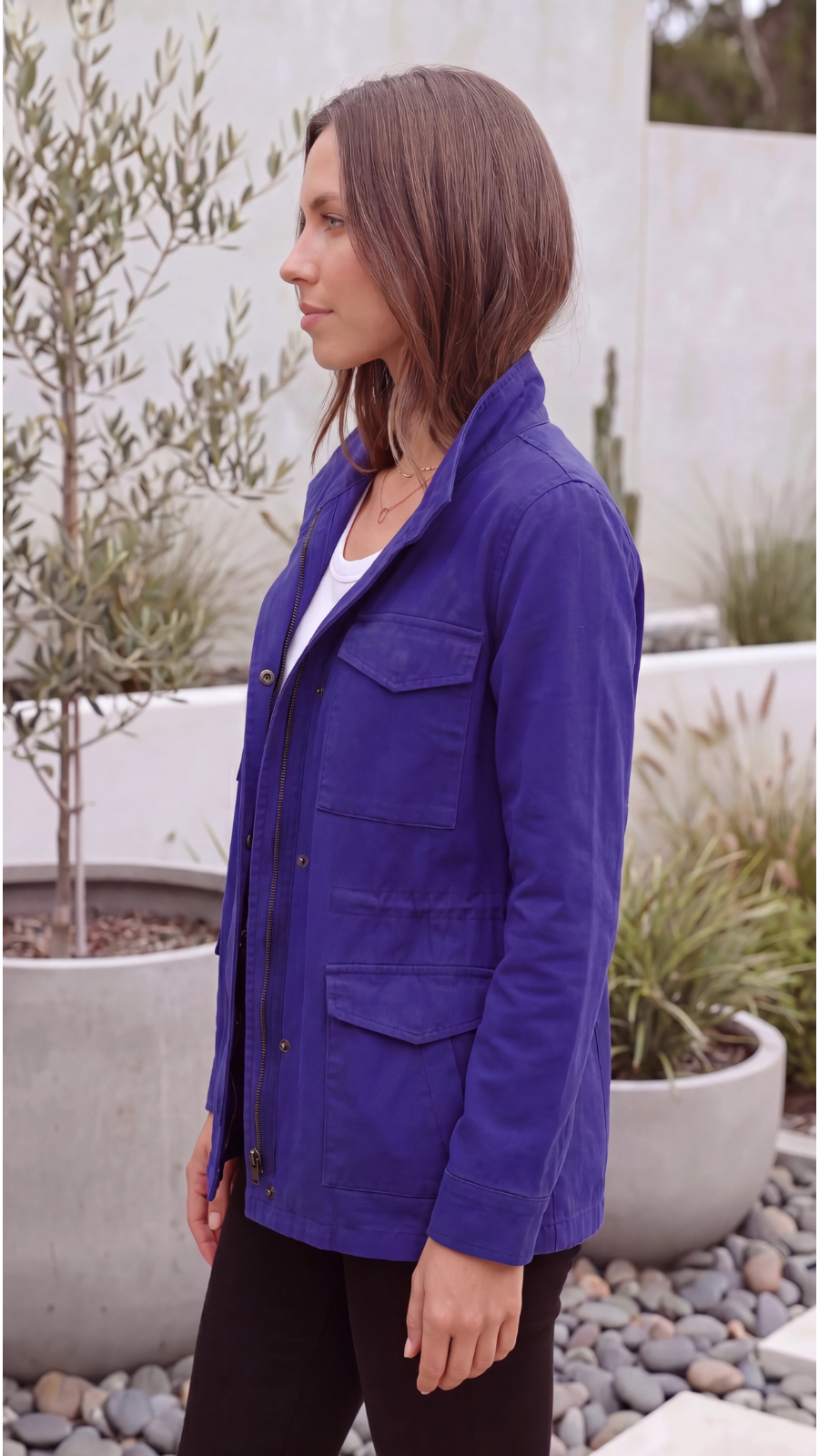 Women's Lightweight Zip Up Utility Cargo Jacket With Adjustable Waist