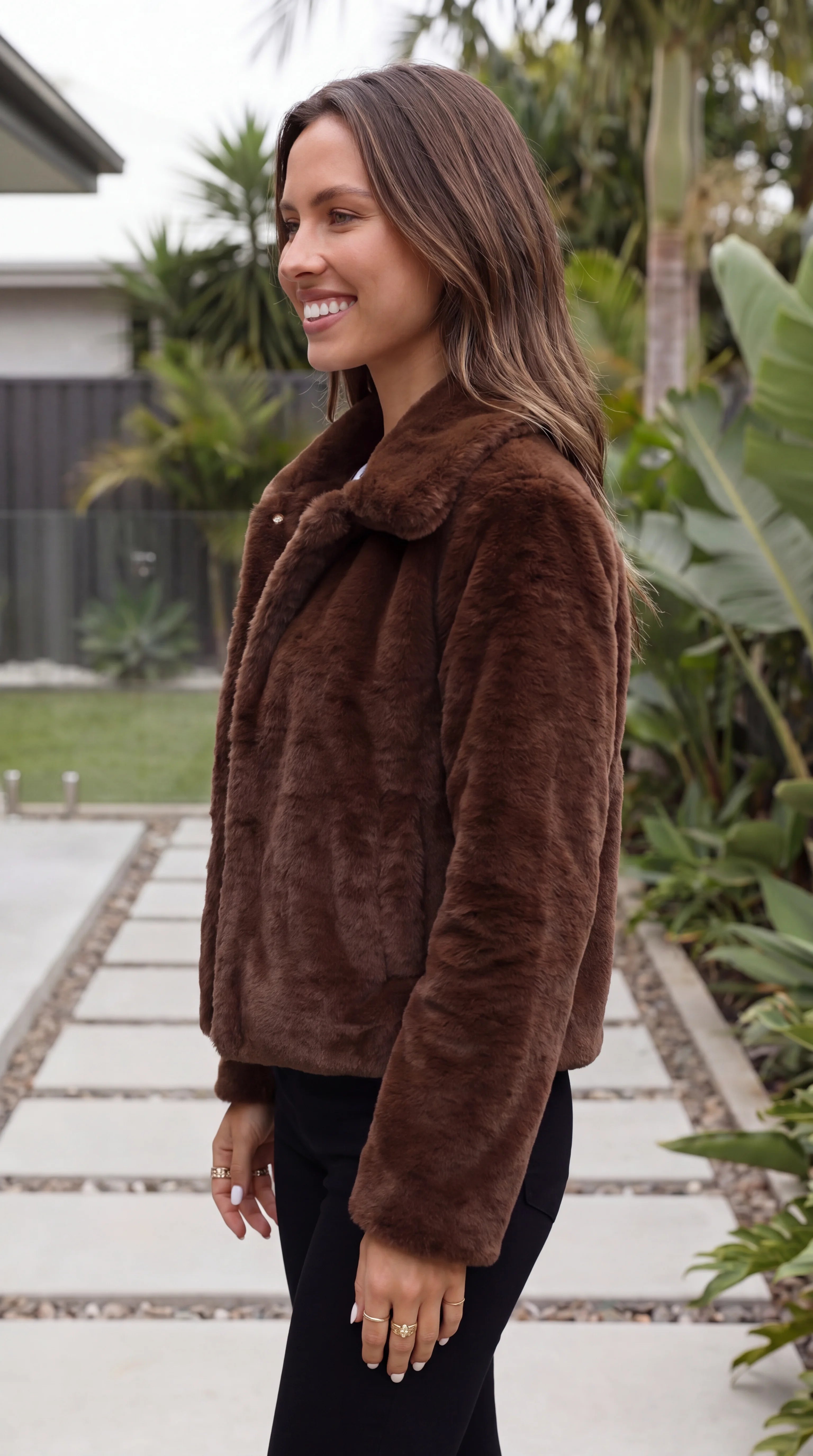 Women's Lapel Collar Faux Fur Winter Jacket