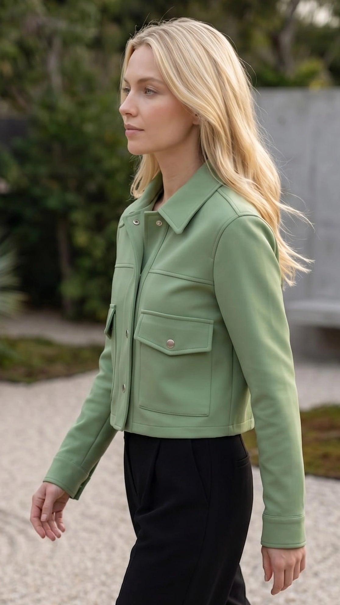 Women's Collared Button Front Cropped Jacket