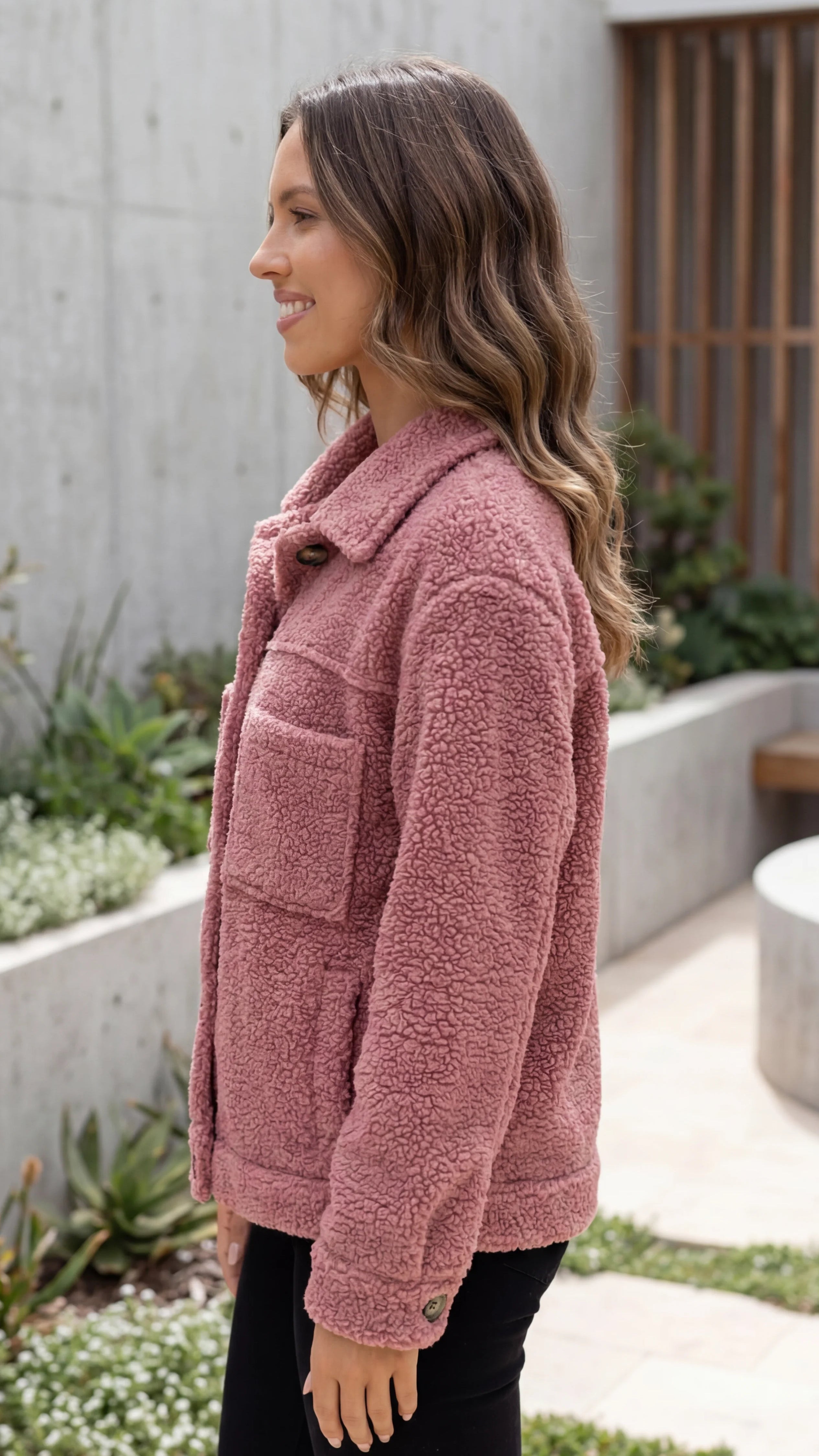 Women's Collared Button Front Teddy Sherpa Jacket with Pockets