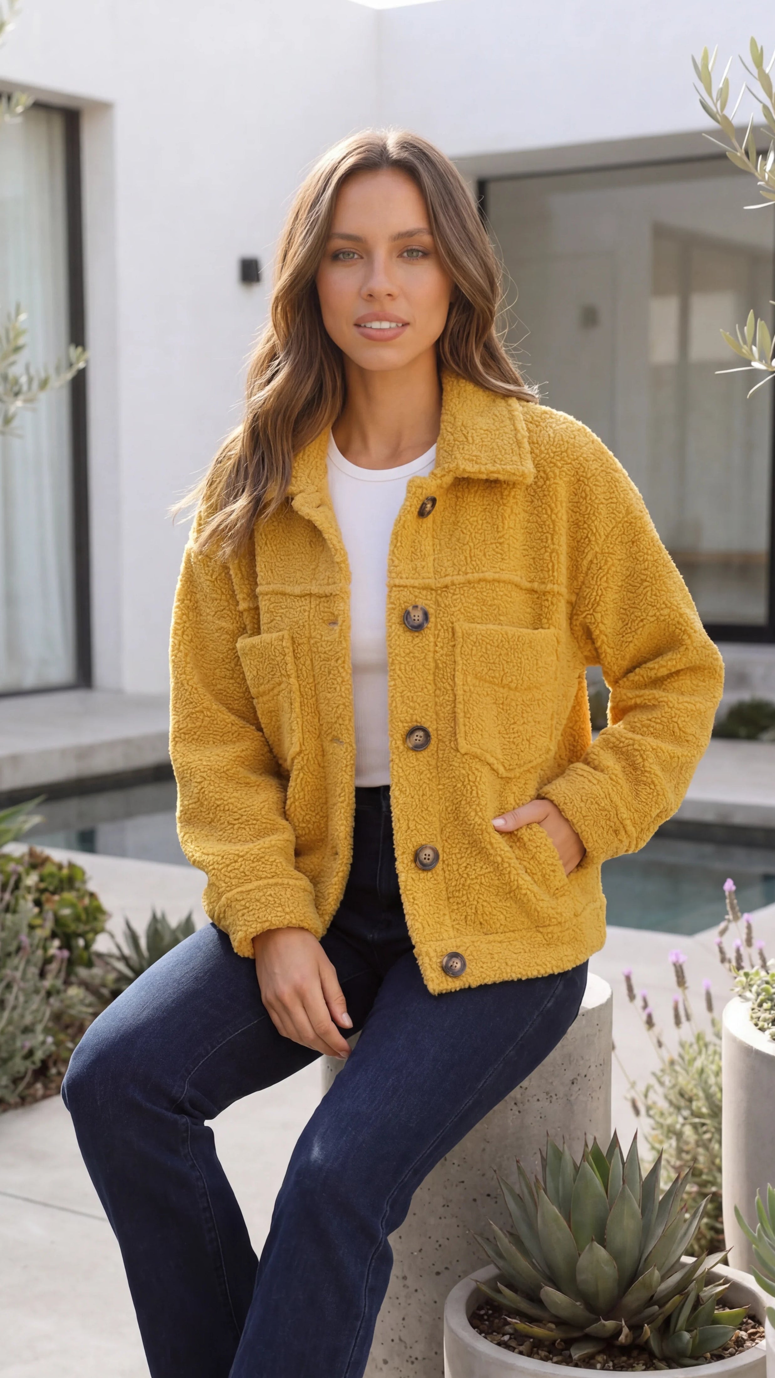 Women's Collared Button Front Teddy Sherpa Jacket with Pockets