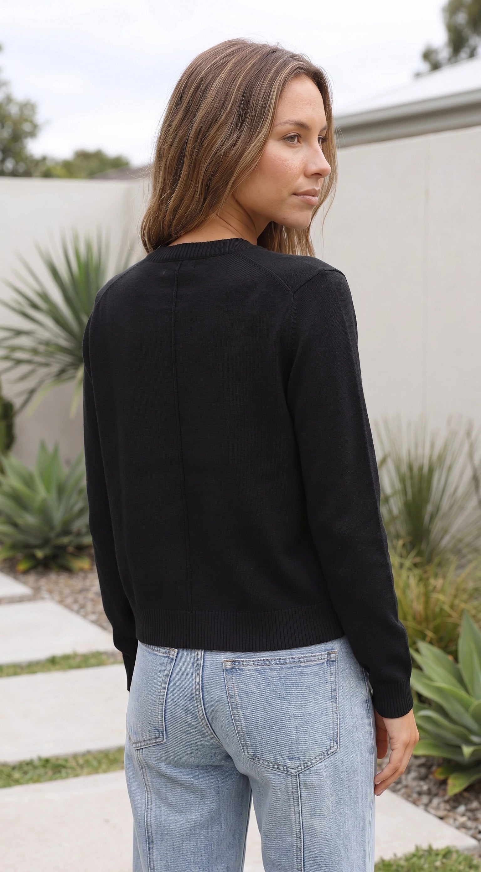Women's Crew Neck Button-Up Knit Cardigan