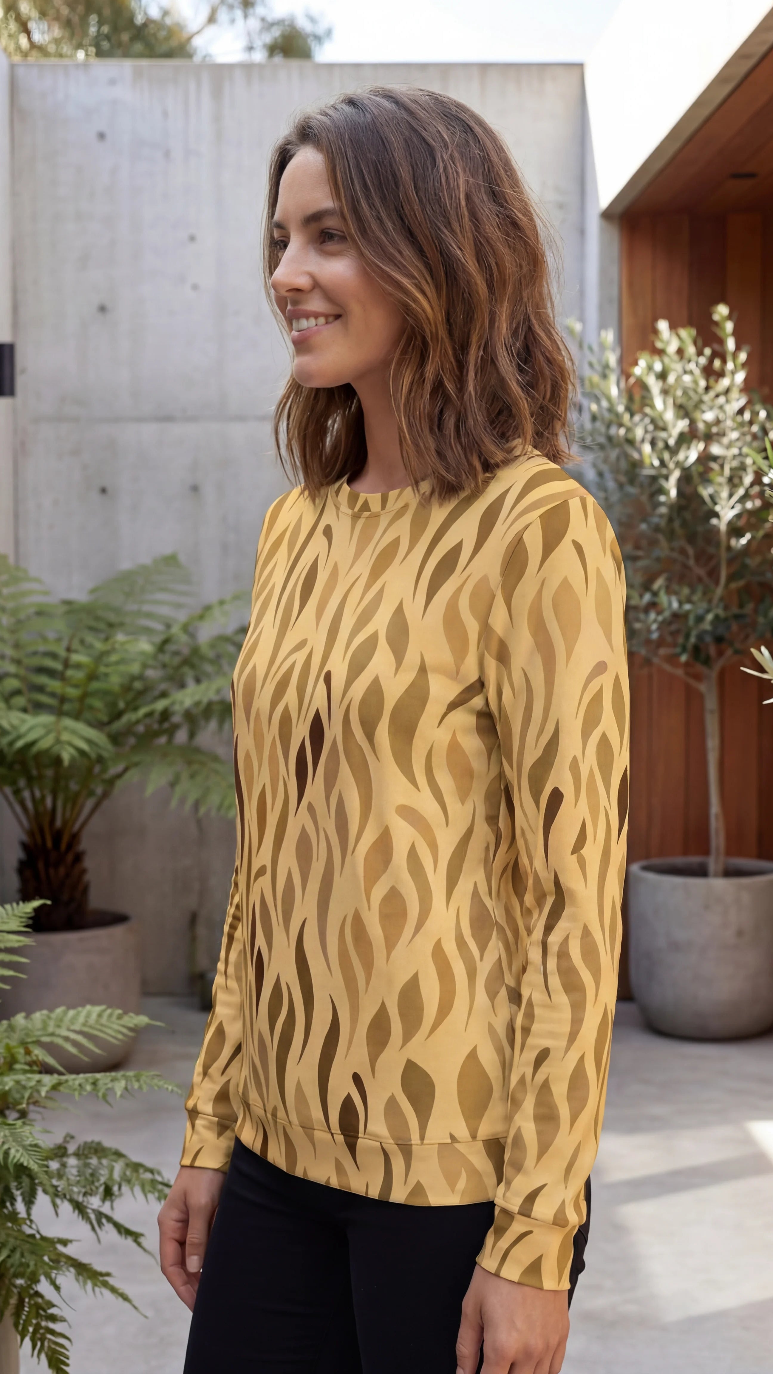 Crew Neck Long Sleeve Abstract Print Top