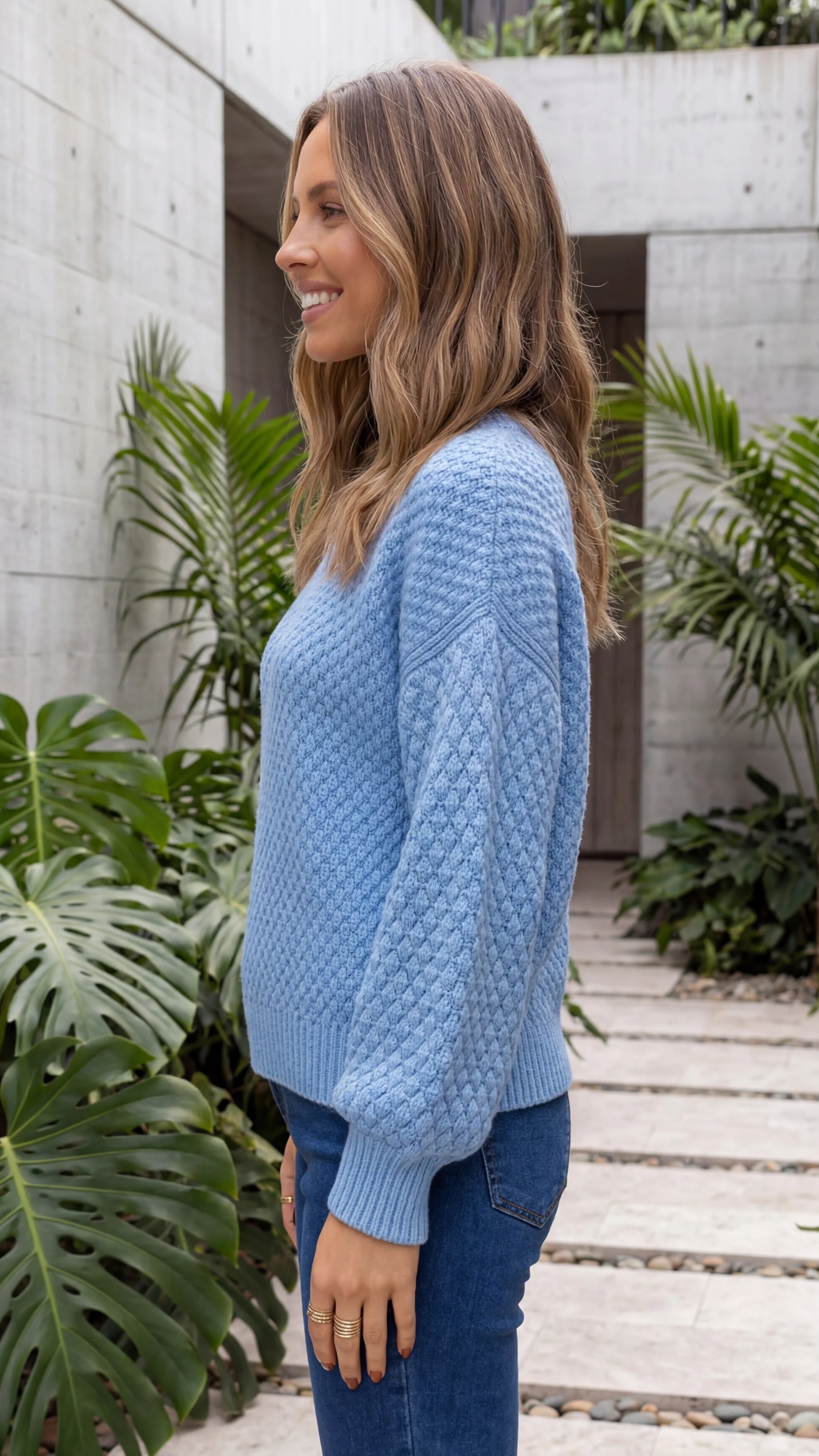 Women's Crew Neck Long Sleeve Textured Knit Sleeve Sweater
