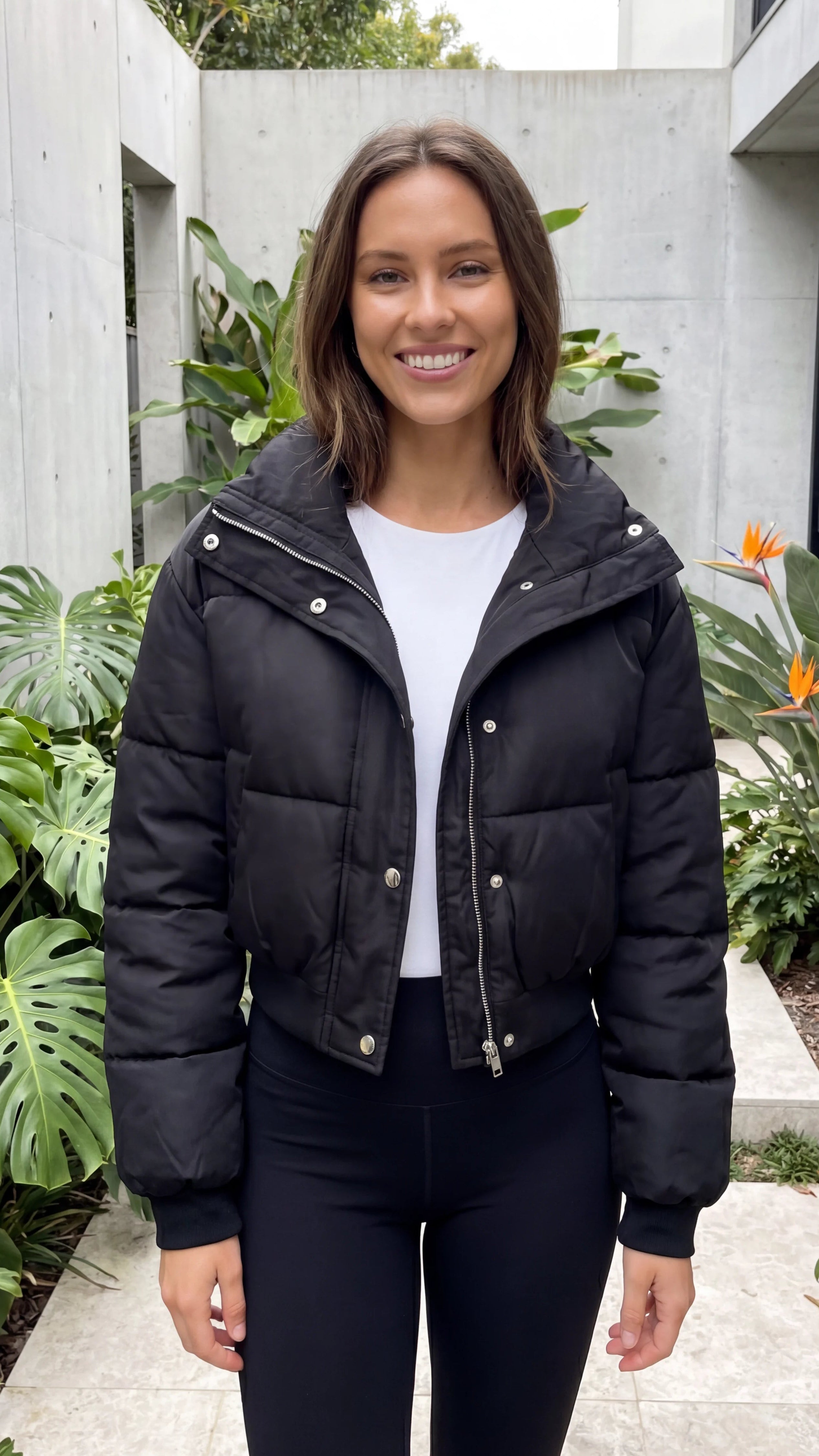 Women's High Collar Quilted Cropped Puffer Jacket with Pockets