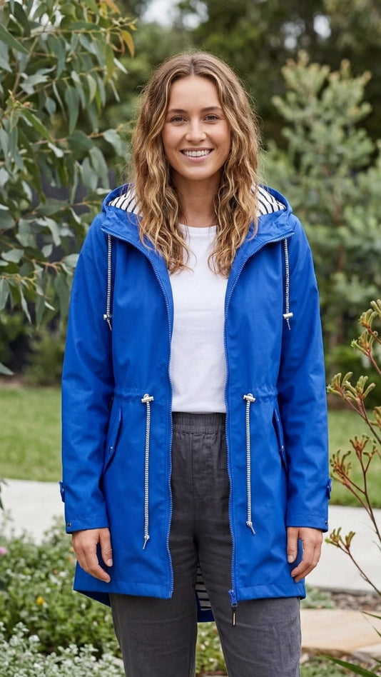 Women’s Hooded Rain Jacket With Drawstring Waist