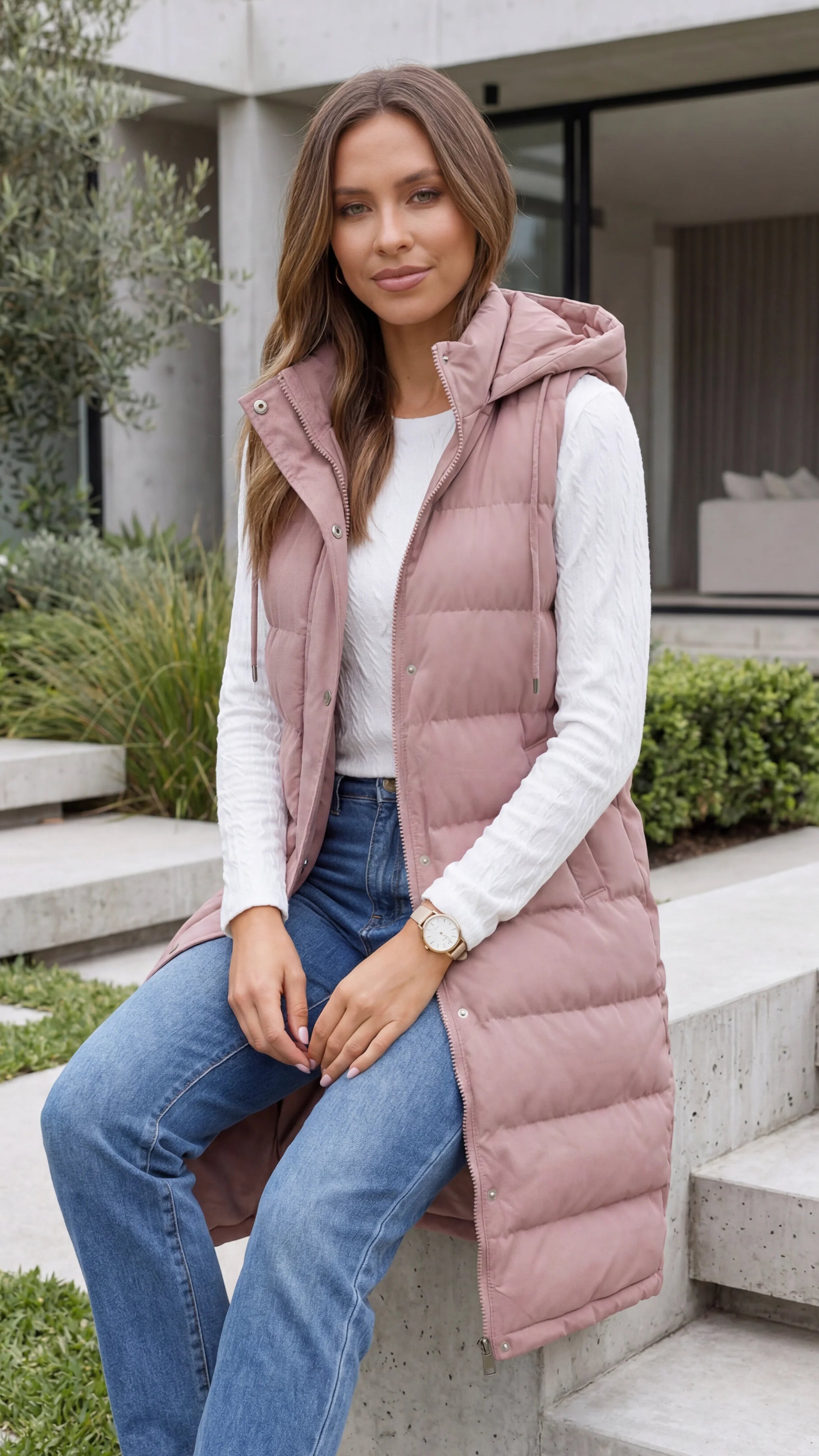 Women's Sleeveless Hooded Zip Front Quilted Long Puffer Vest Jacket