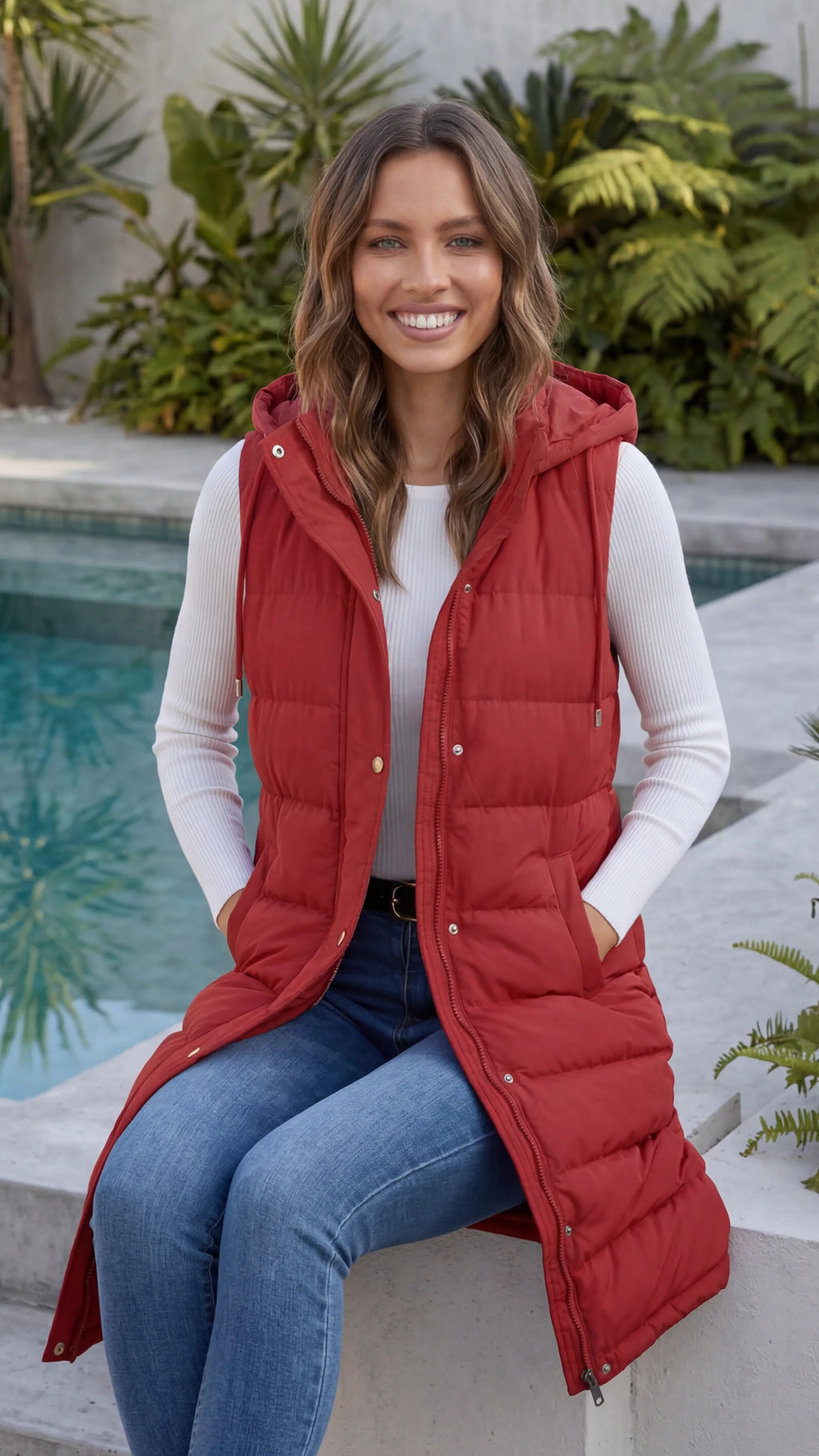Women's Sleeveless Hooded Zip Front Quilted Long Puffer Vest Jacket