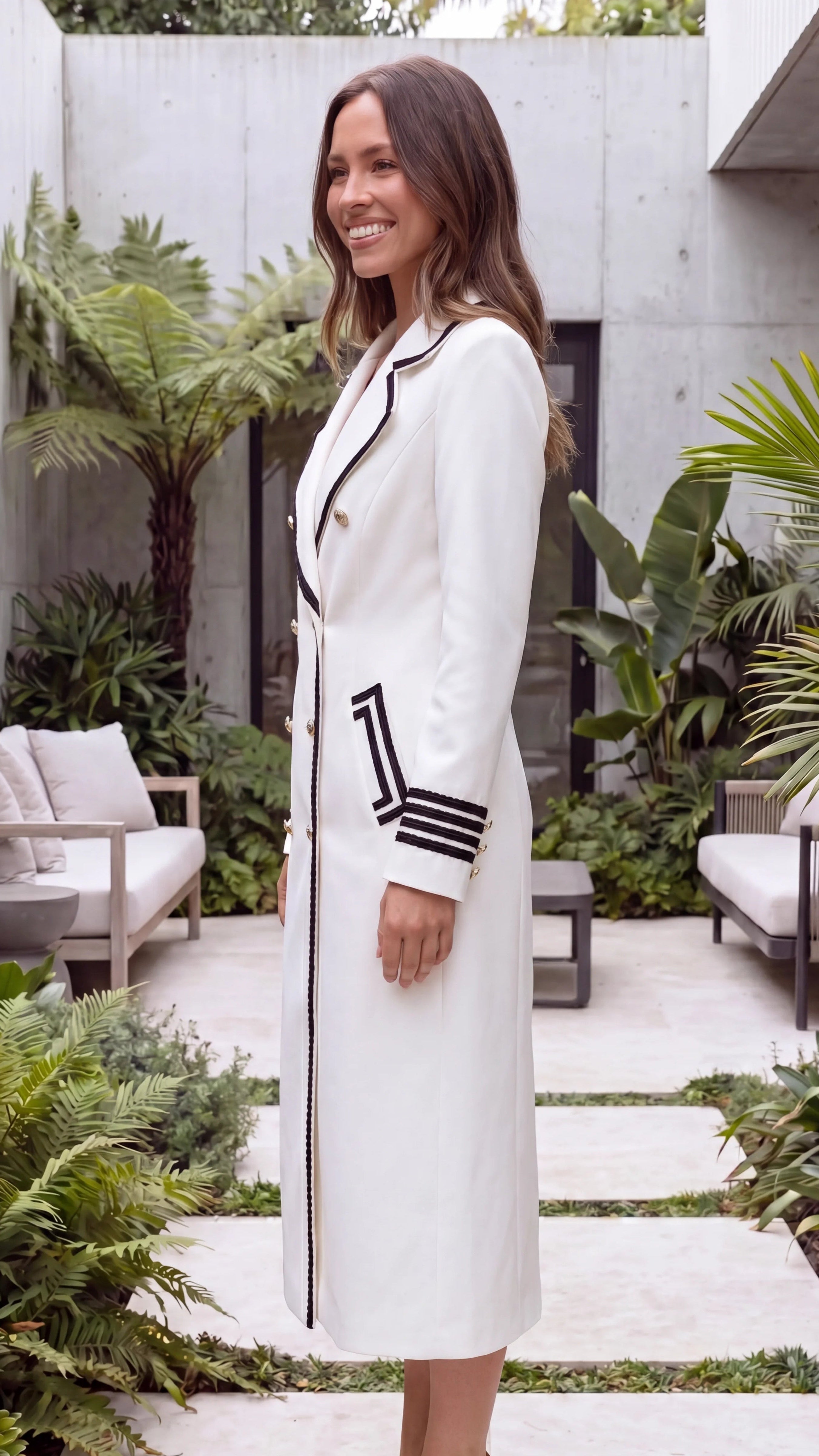Women's Lapel Collar Double Breasted Contrast Trim Long Coat