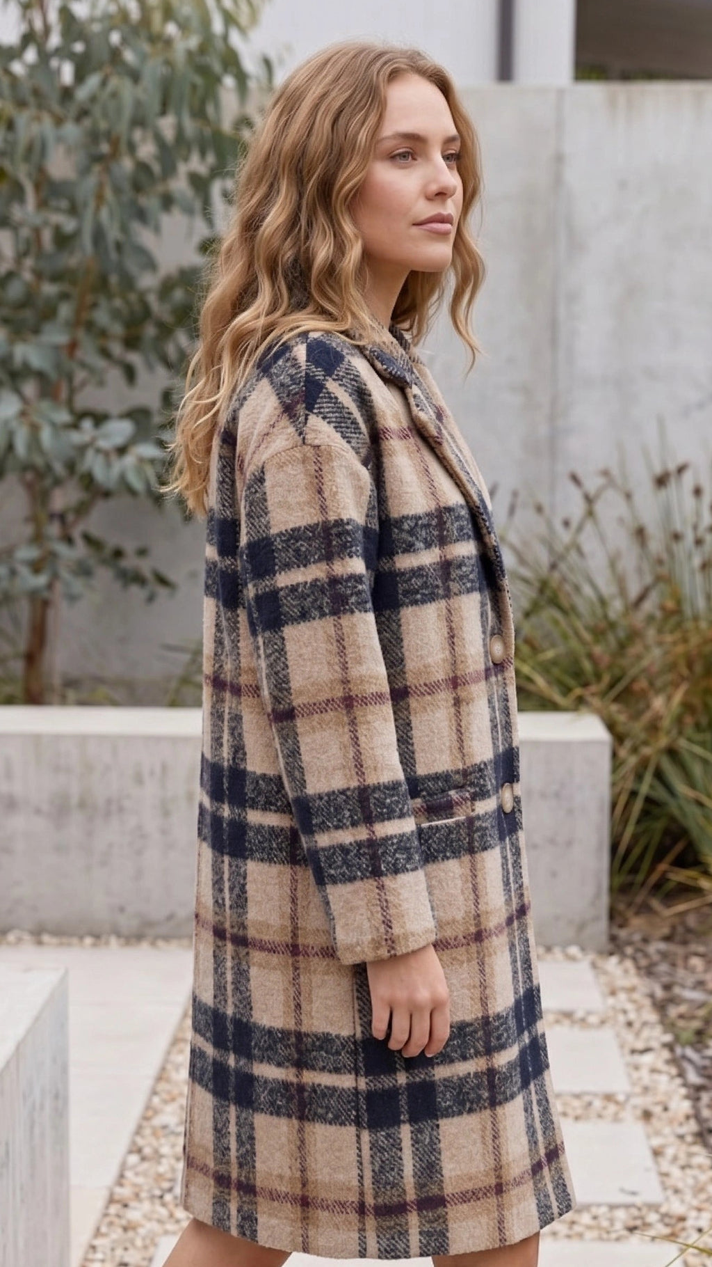 Women's Lapel Collar Single Breasted Plaid Long Coat