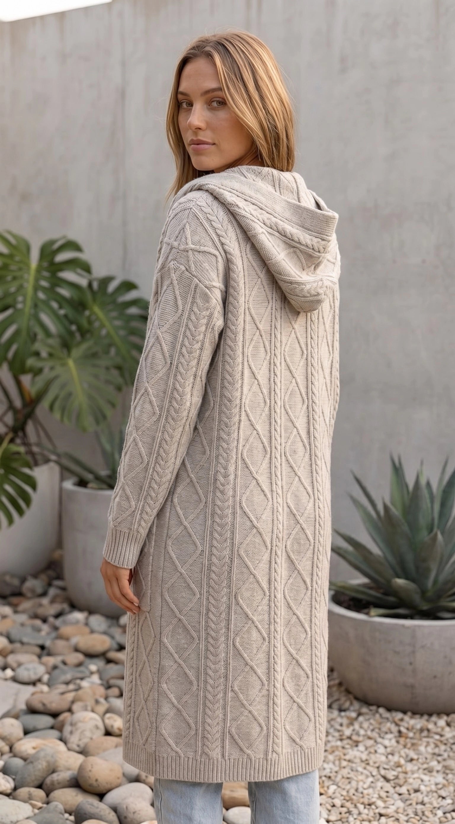 Women’s Long Hooded Cable Knit Cardigan With Pockets