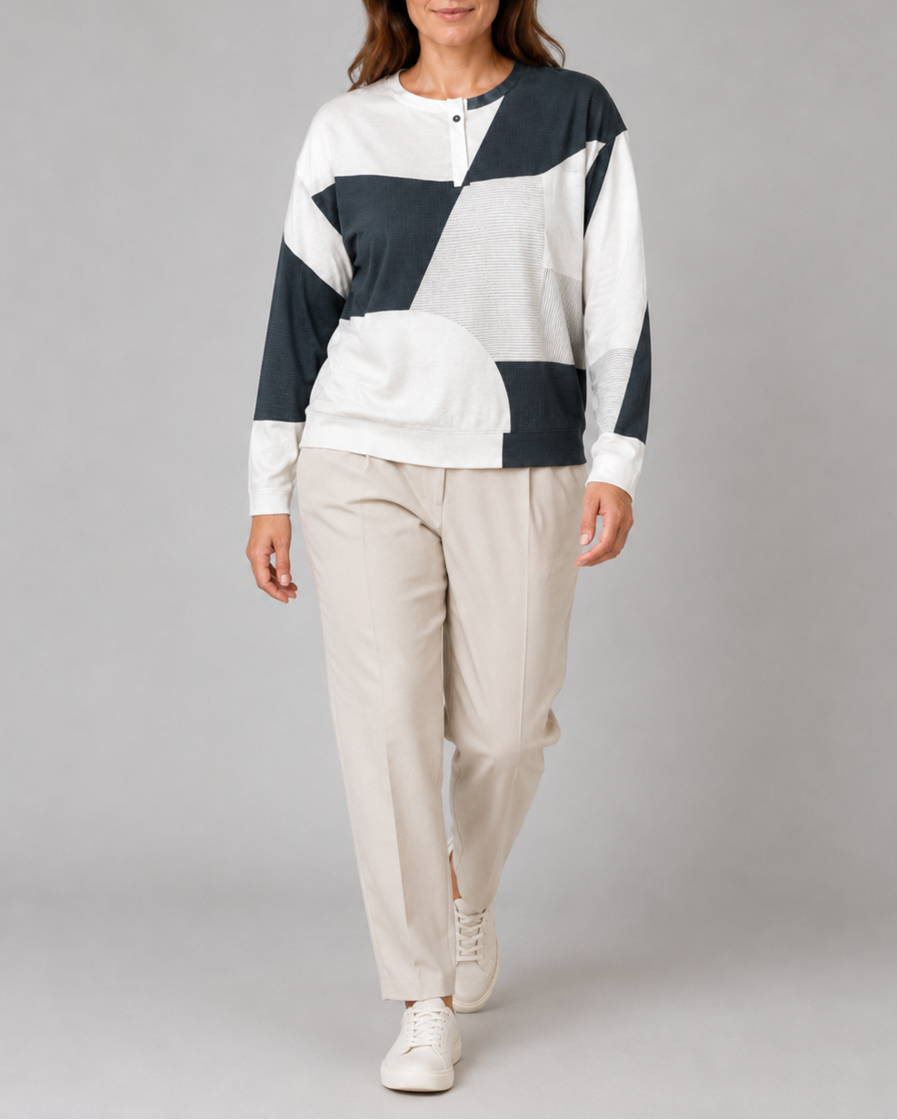 Women's Colour Block Jumper with Henley Neck