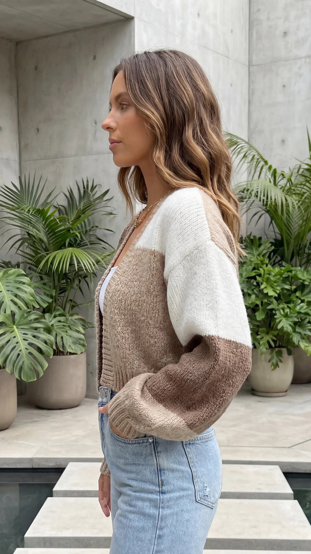 Women's Open Front Colour Block Knit Cropped Cardigan