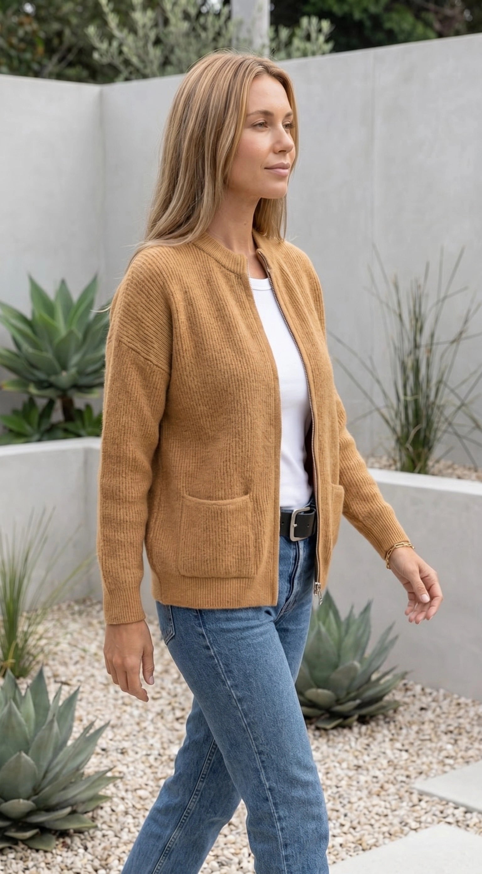 Women’s Ribbed Zip Up Knit Cardigan With Pockets