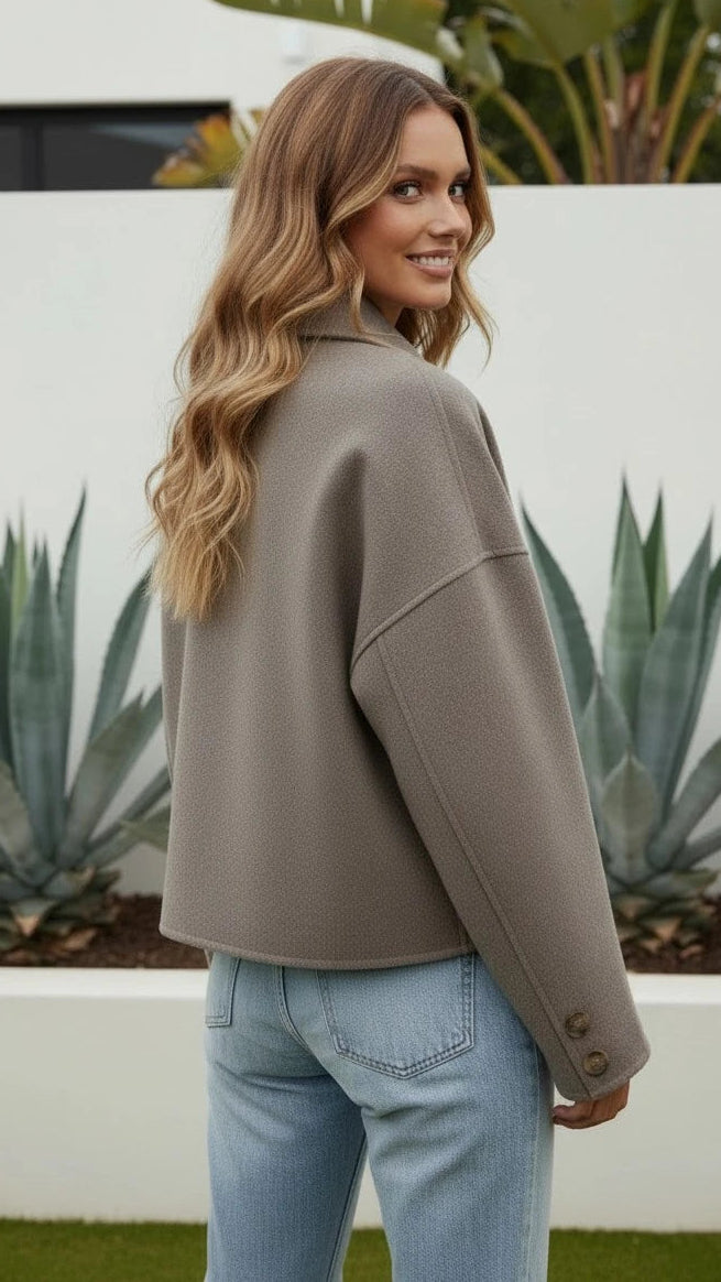 Women's Oversized Button-Front Jacket with Collar