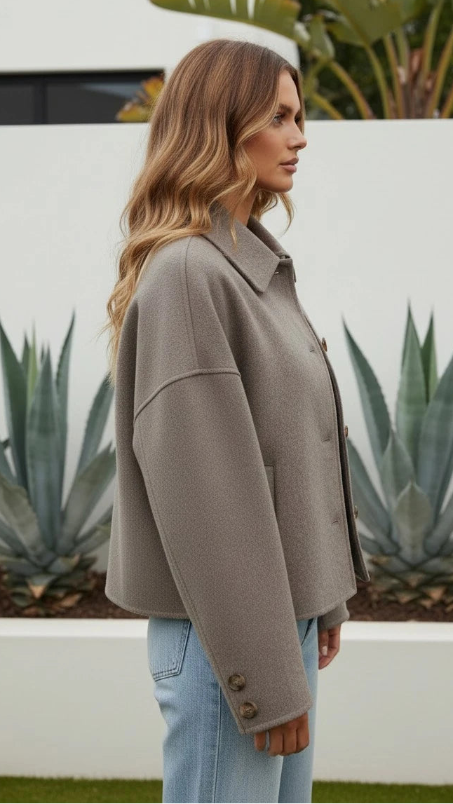 Women's Oversized Button-Front Jacket with Collar