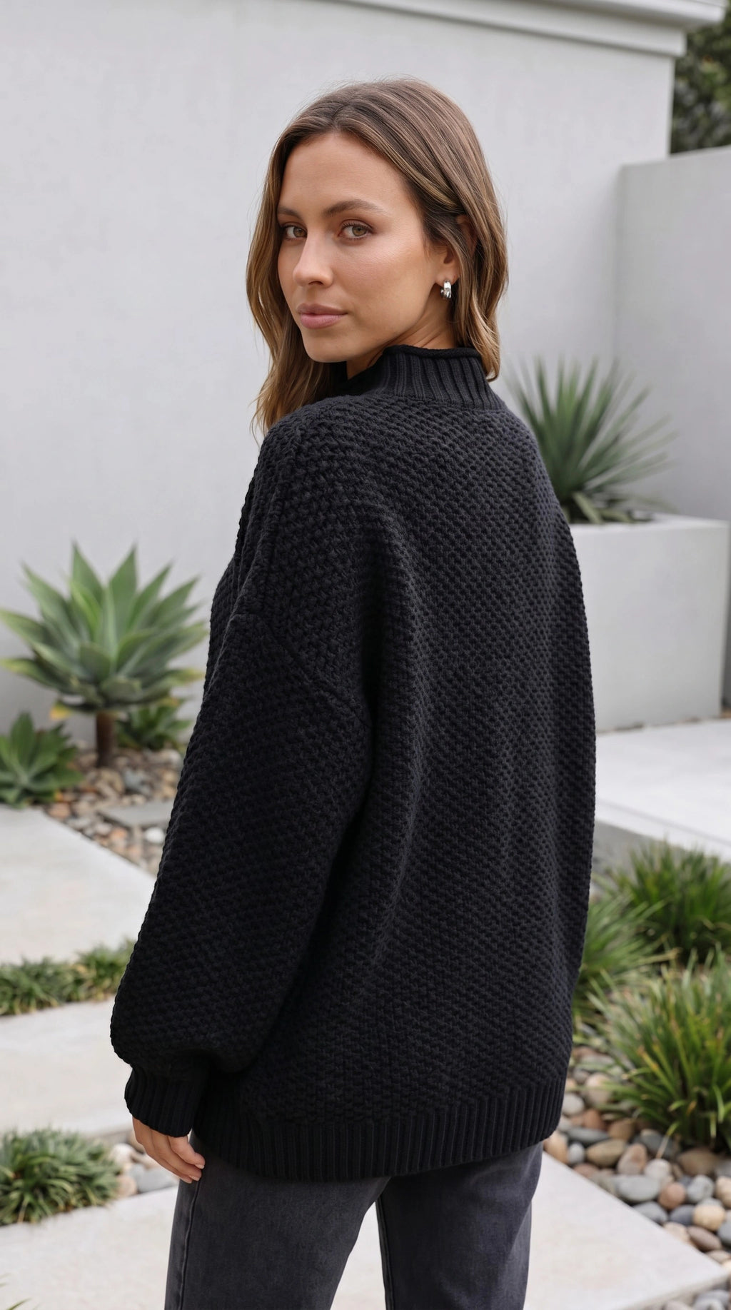 Women’s Oversized Waffle Knit Sweater With Mock Neck