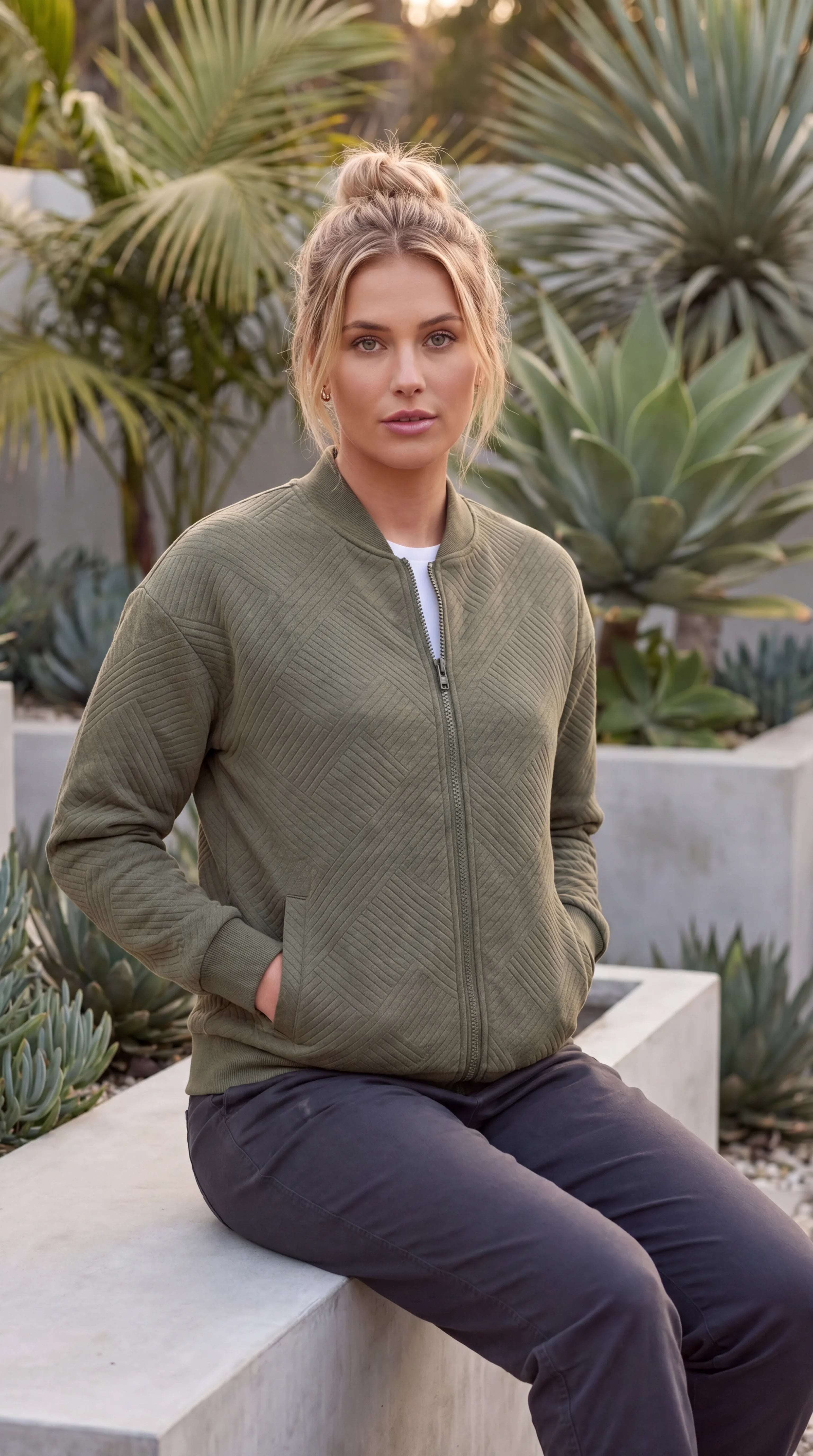 Women's Textured Quilted Zip Front Bomber Jacket
