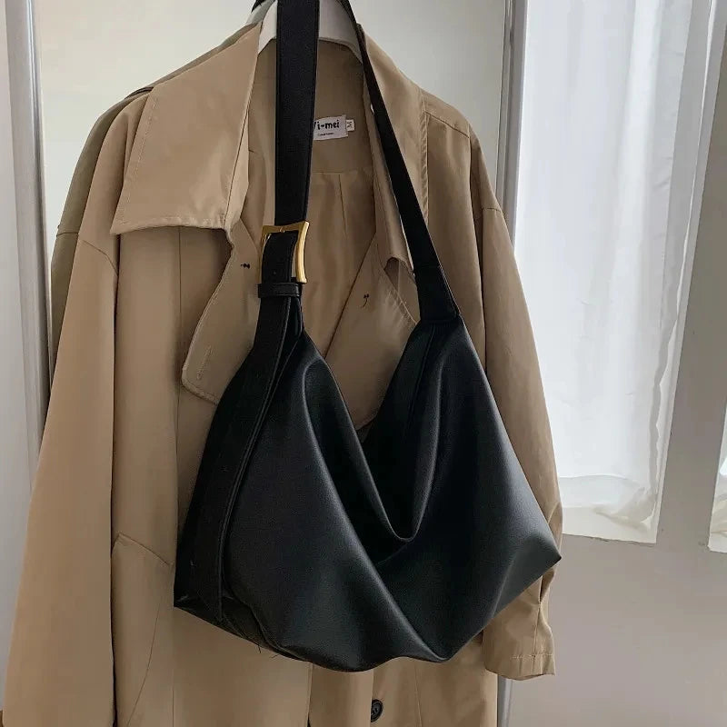 Women's Slouchy Pillow Faux Leather Shoulder Bag black 4