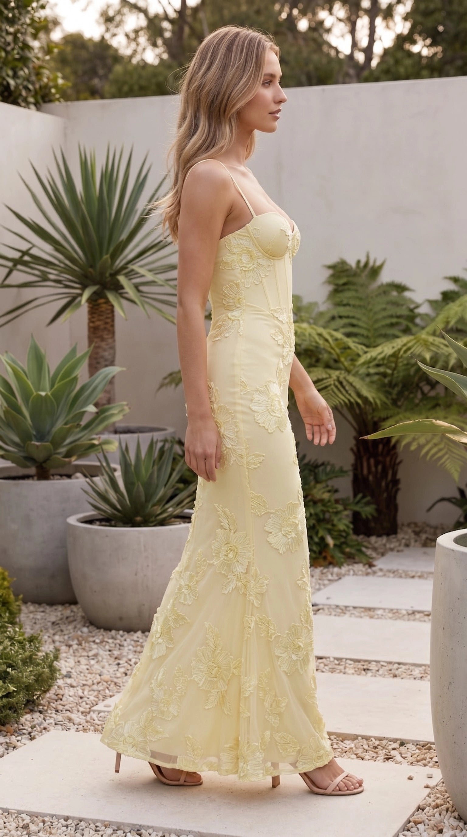 Women’s Spaghetti Strap Floral Embellished Bodycon Maxi Dress