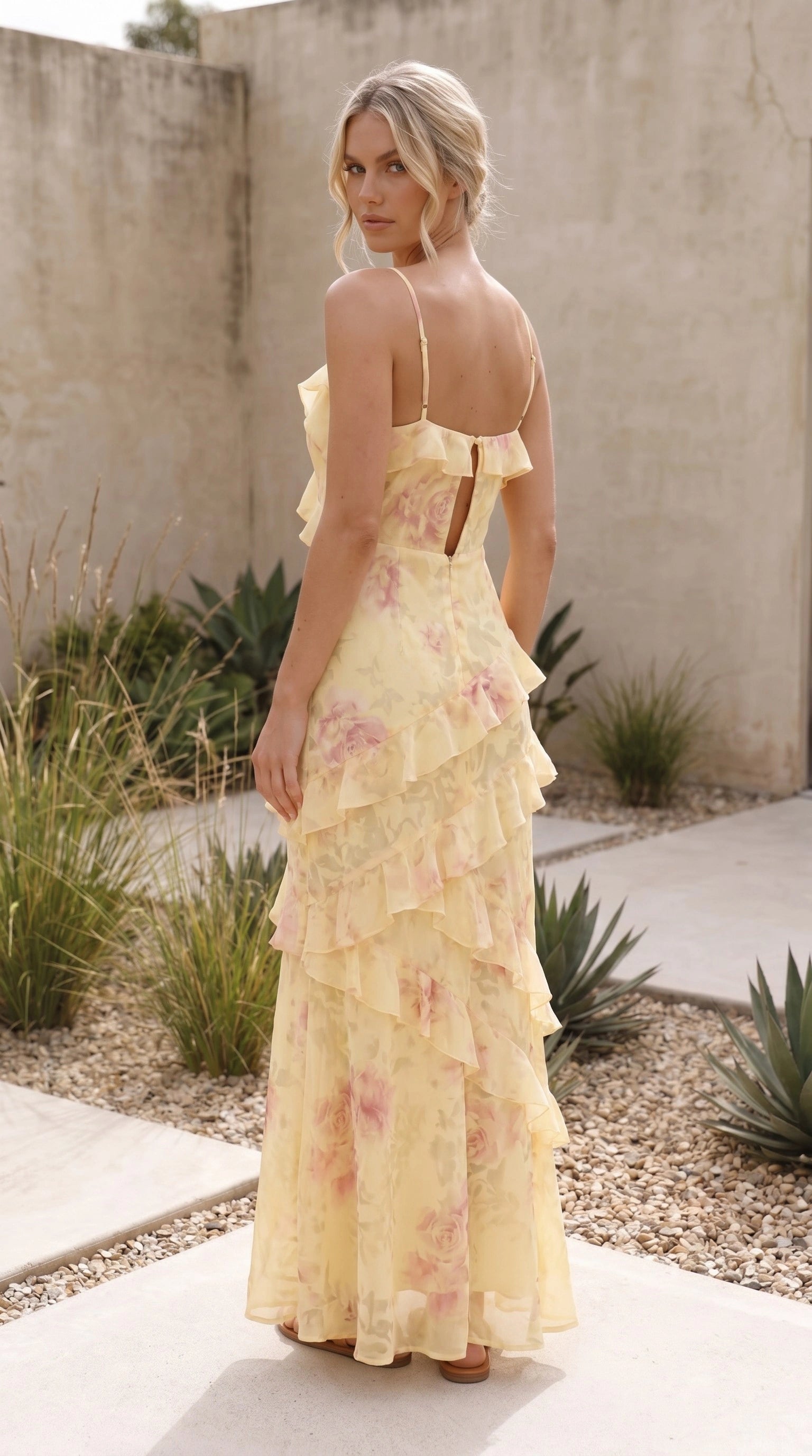 Women’s Spaghetti Strap V Neck Floral Ruffle Layered Maxi Dress