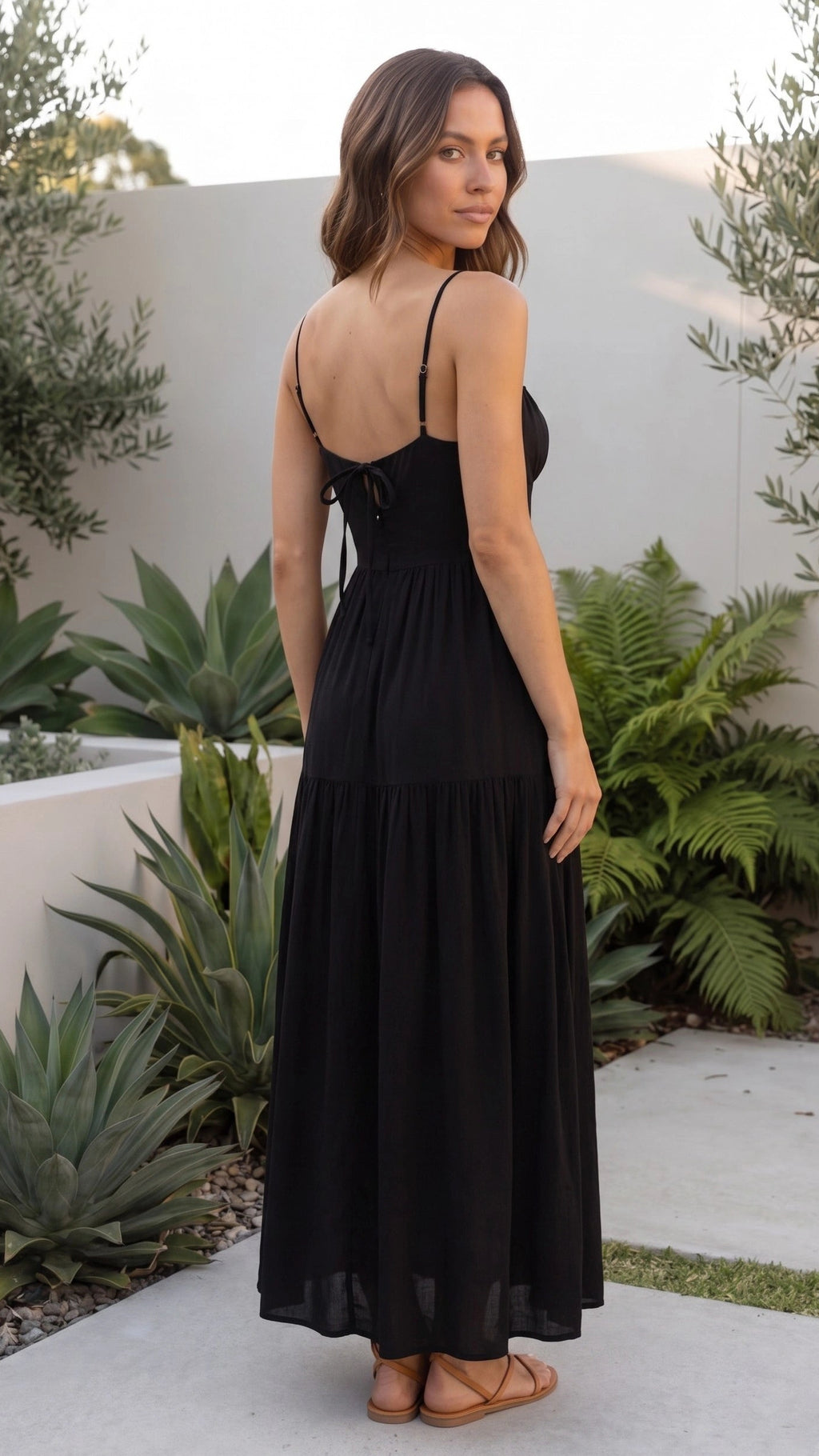 Women’s Square Neck Cut-Out Tiered Maxi Dress with Spaghetti Straps