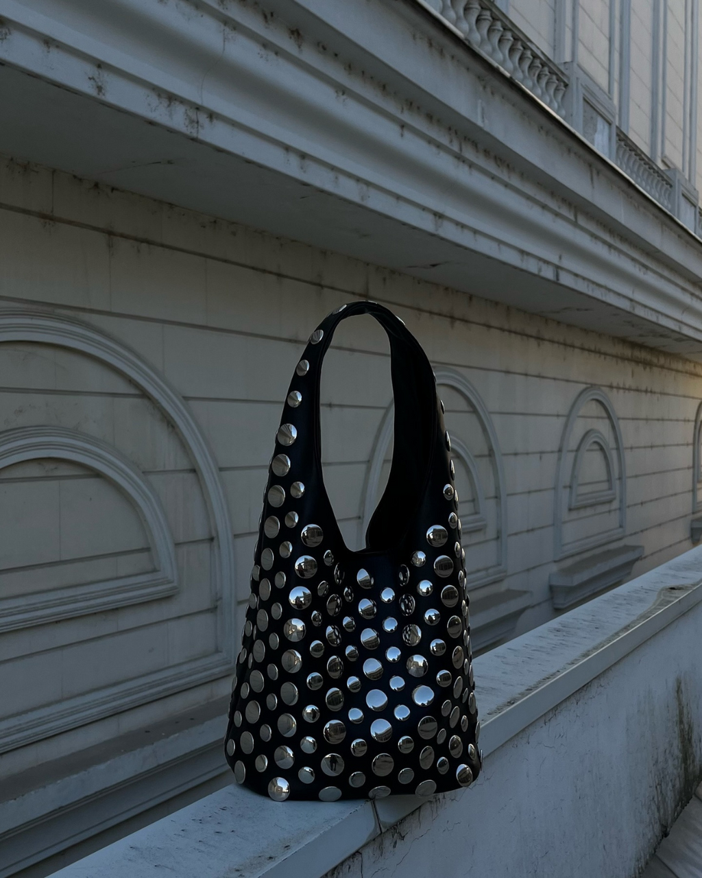 Women's Studded Rivet Slouchy Shoulder Bag black 1