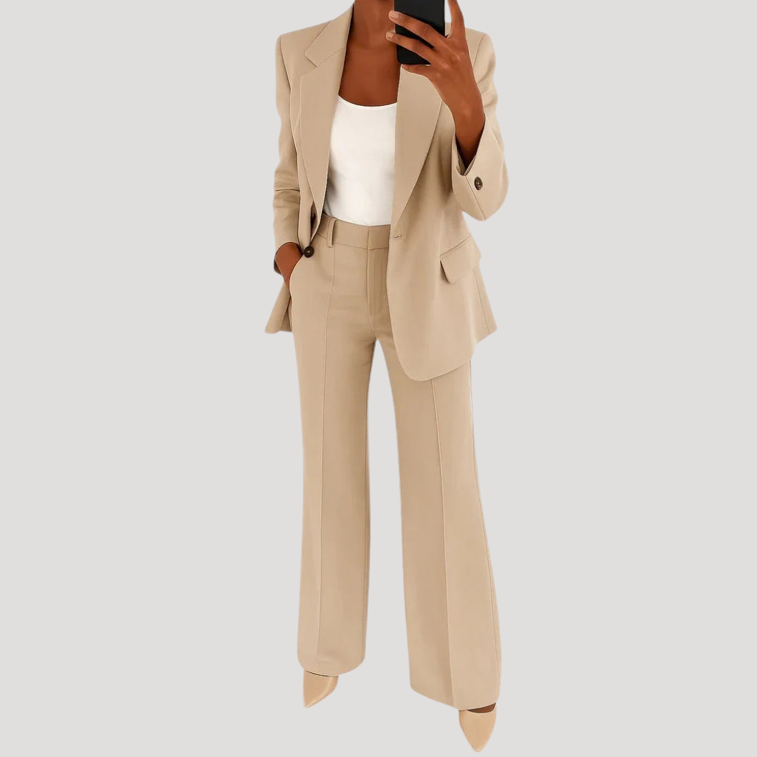 Women's Tailored Two-Piece Blazer and Trousers Suit Set 3