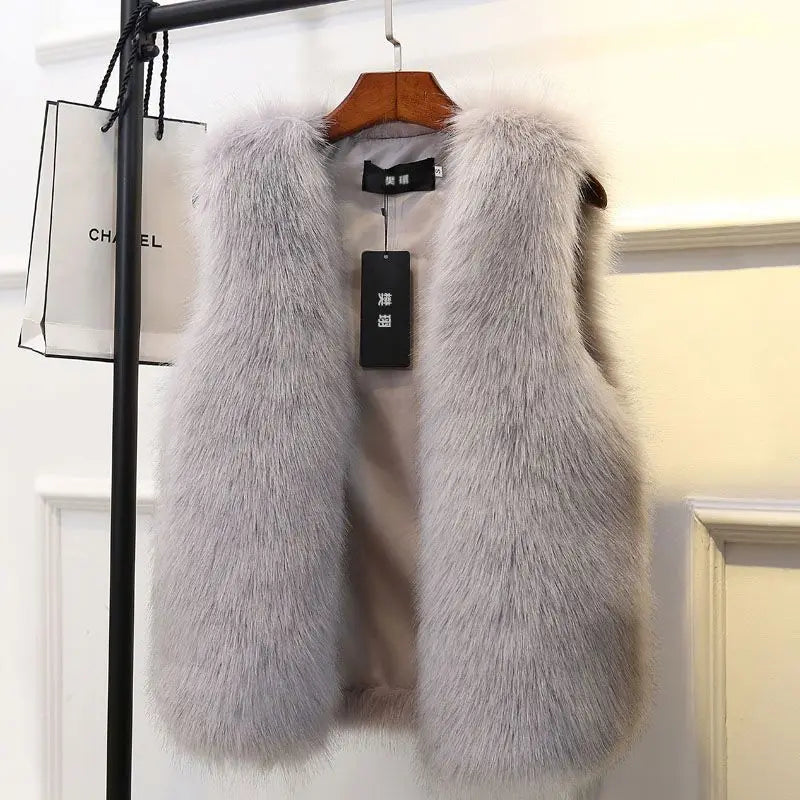 Women's Textured Vest 5
