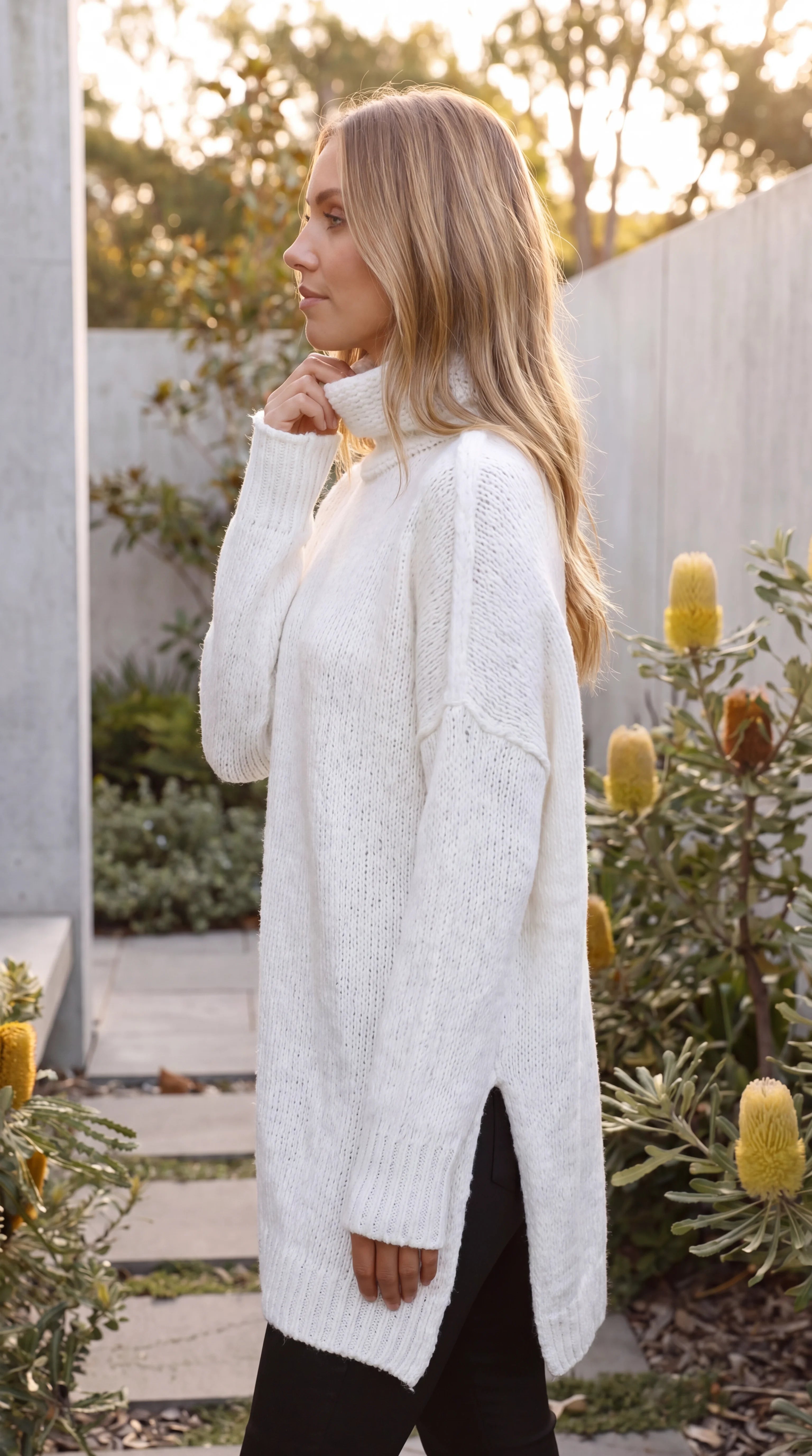 Women's Turtle Neck Oversized Knit Jumper