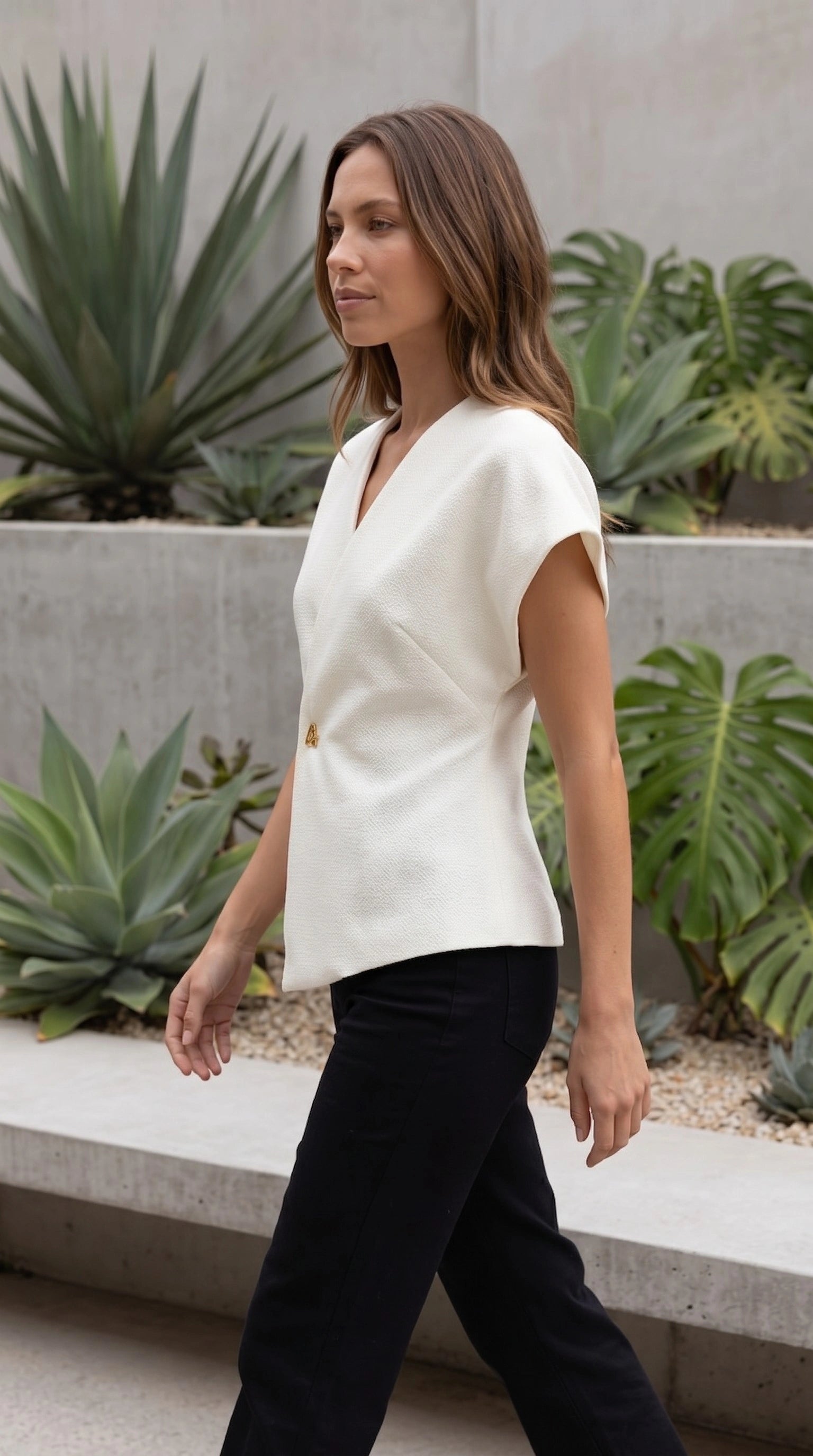 Women’s V-Neck Cap Sleeve Peplum Top