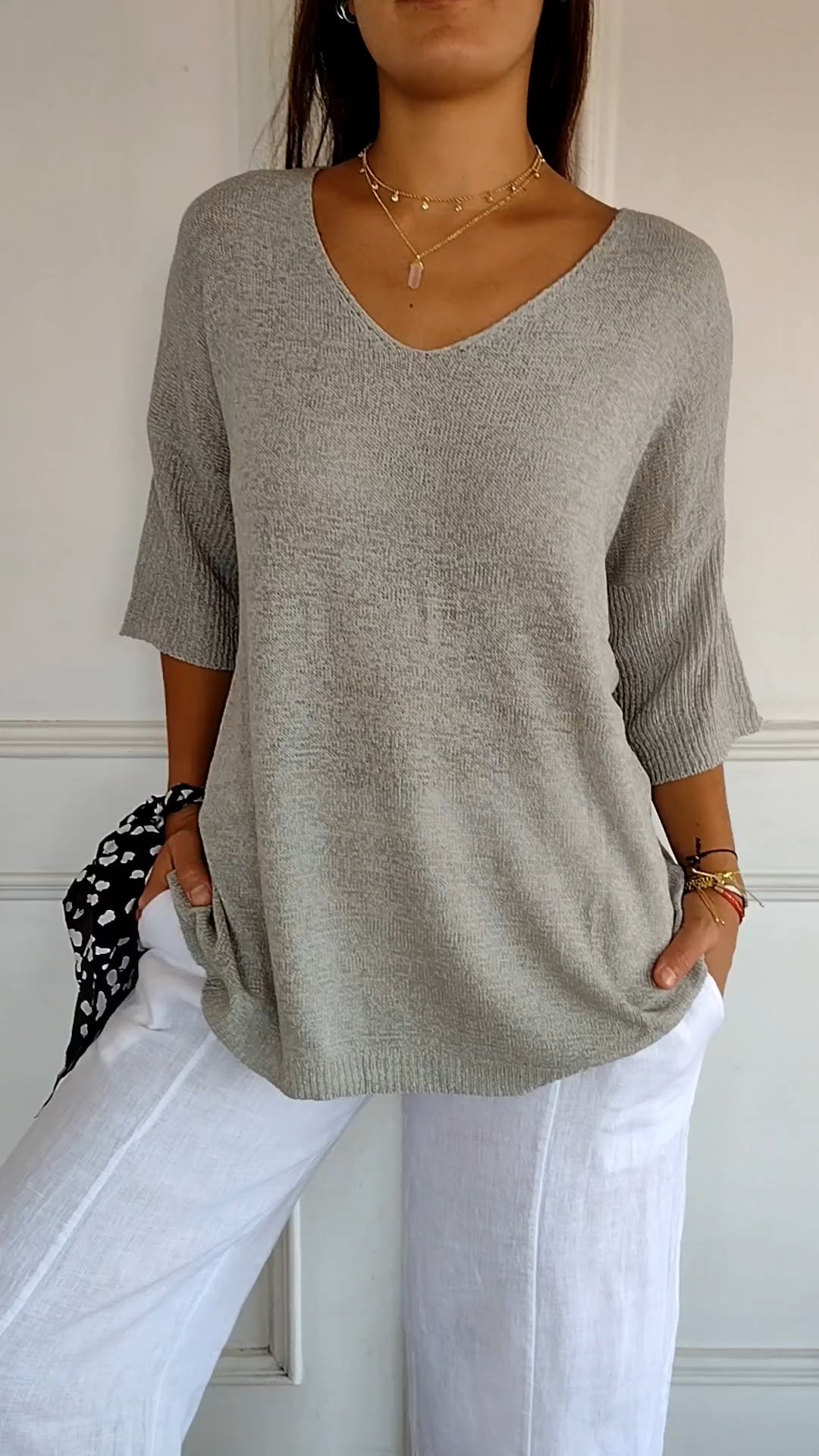 Women's V Neck Ribbed Sleeve Knit Top