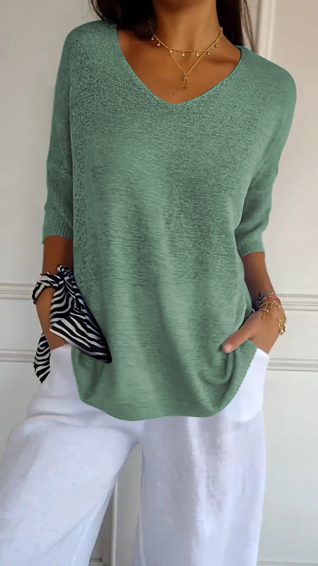 Women's V Neck Ribbed Sleeve Knit Top