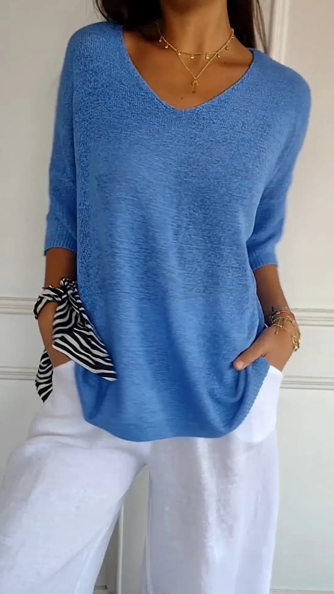 Women's V Neck Ribbed Sleeve Knit Top