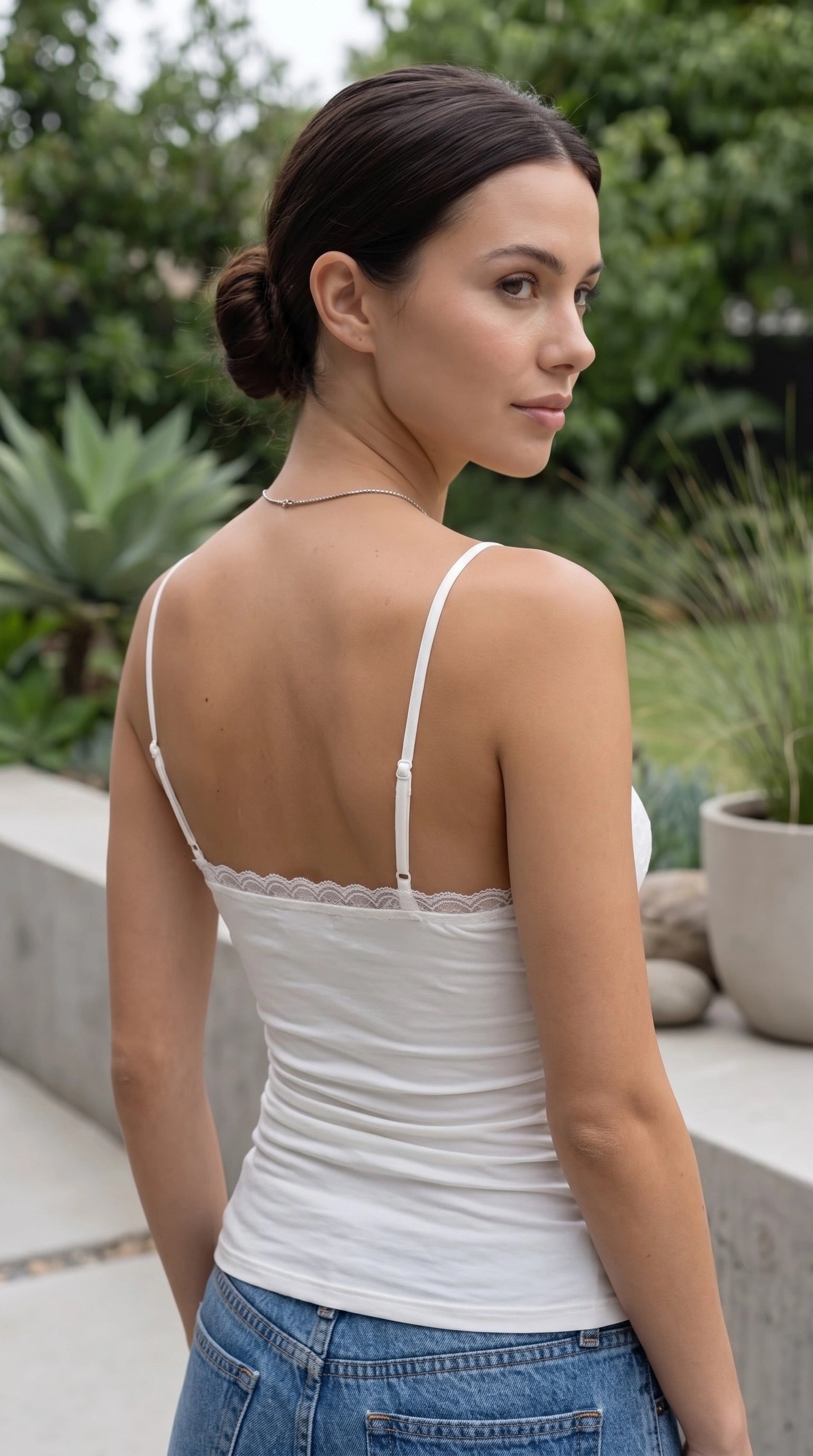 Women's V Neck Spaghetti Strap Lace Trim Cami Top