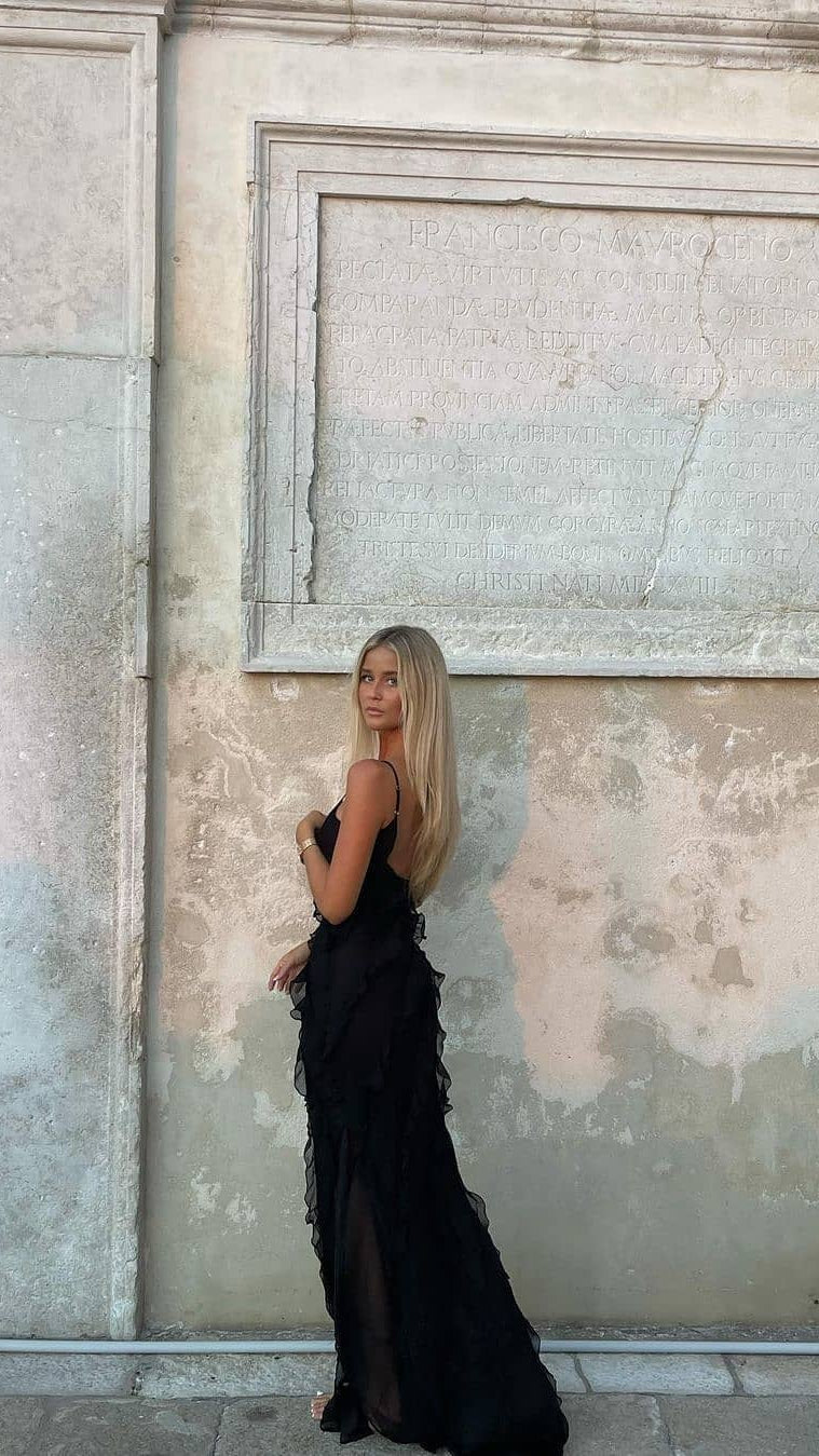 Women's Ruffle Backless Spaghetti Strap V Neck Maxi Dress