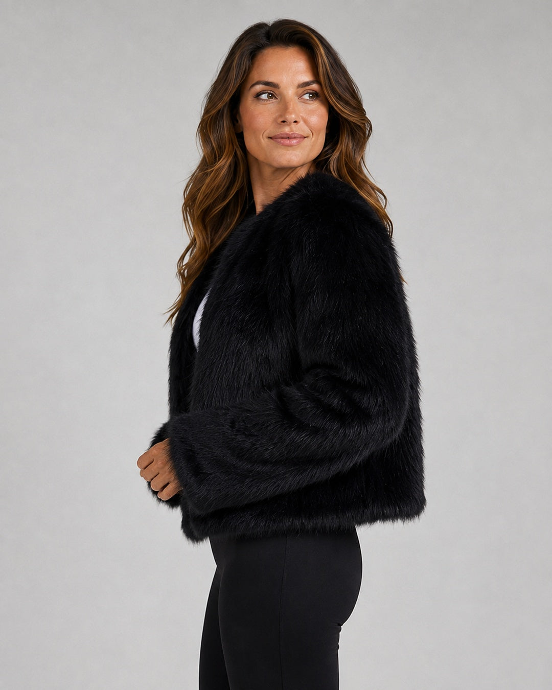 Women's Cropped Faux Fur Jacket