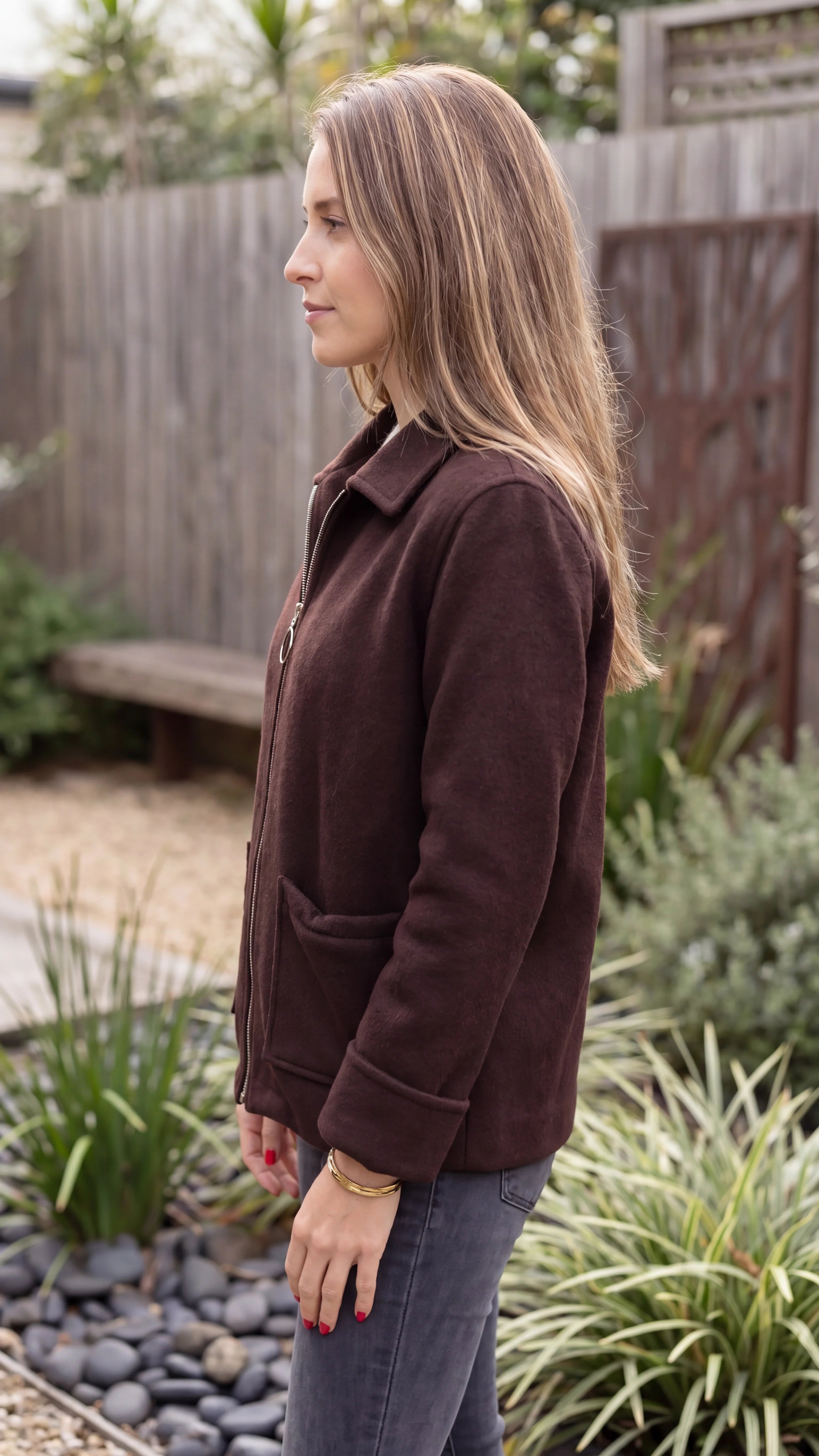 Women’s Zip Front Knitted Jacket With Pockets